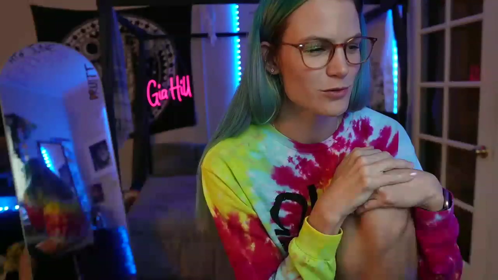 Gallery image thumbnail from Gia_Hill's myfreecams stream on, 06/16/2023, 23:04 image 20 of 20