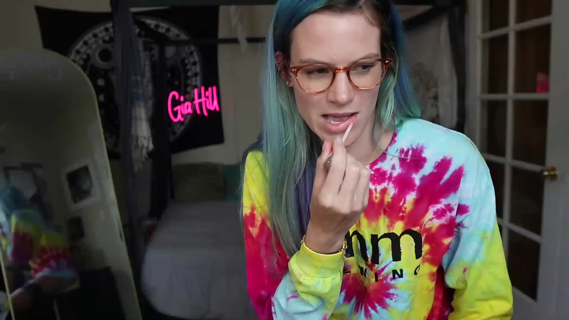 Gallery image thumbnail from Gia_Hill's myfreecams stream on, 06/16/2023, 23:04 image 5 of 20