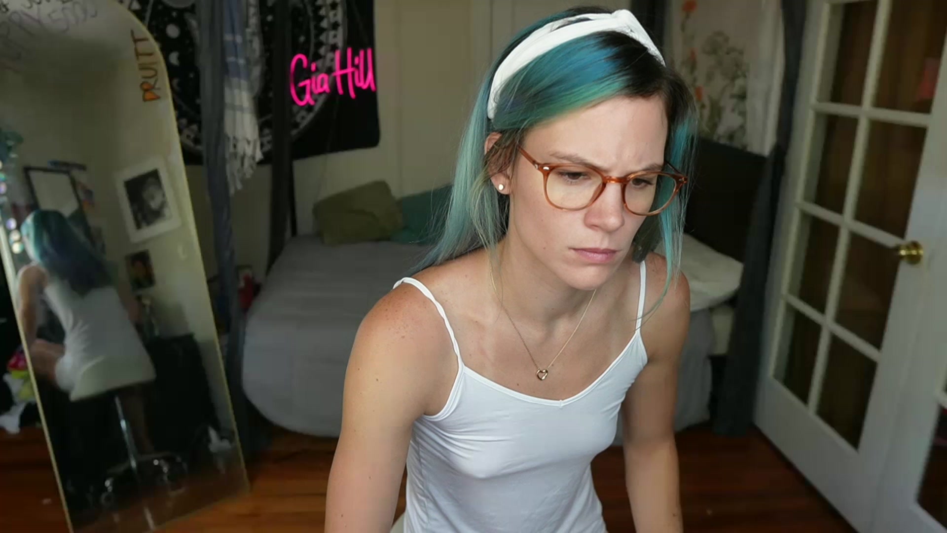 Gallery image thumbnail from Gia_Hill's myfreecams stream on, 06/17/2023, 16:58 image 17 of 20