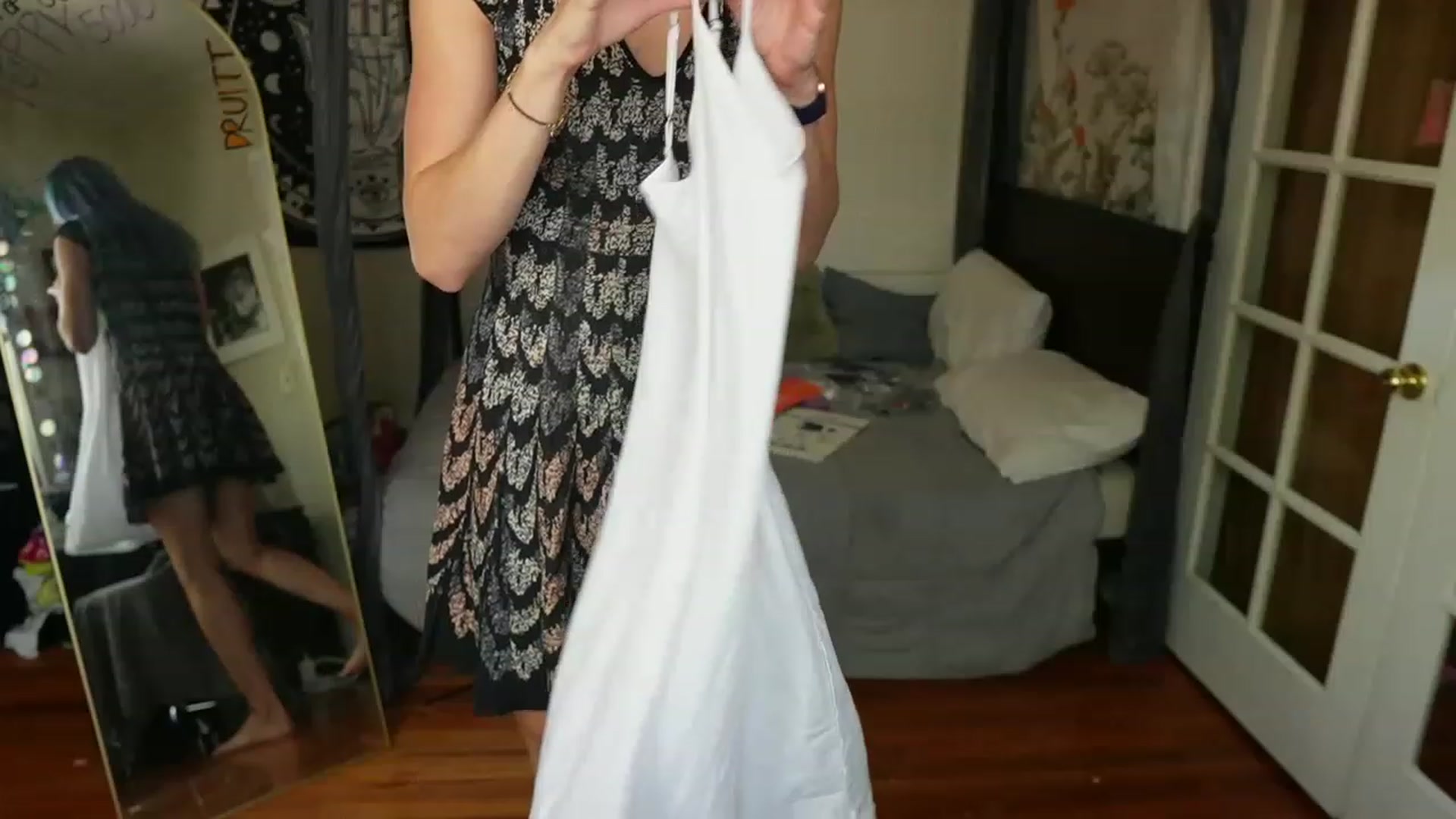 Gallery image thumbnail from Gia_Hill's myfreecams stream on, 06/17/2023, 18:06 image 14 of 20