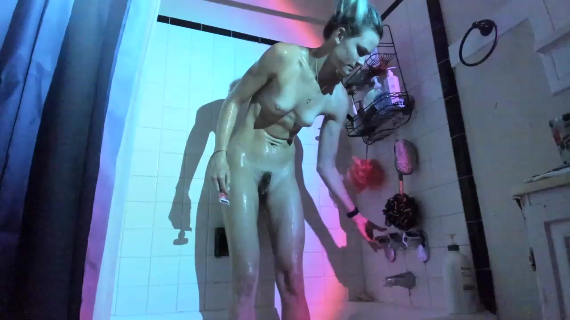 Gallery image thumbnail from Gia_Hill's myfreecams stream on, 06/17/2023, 19:49 image 19 of 20