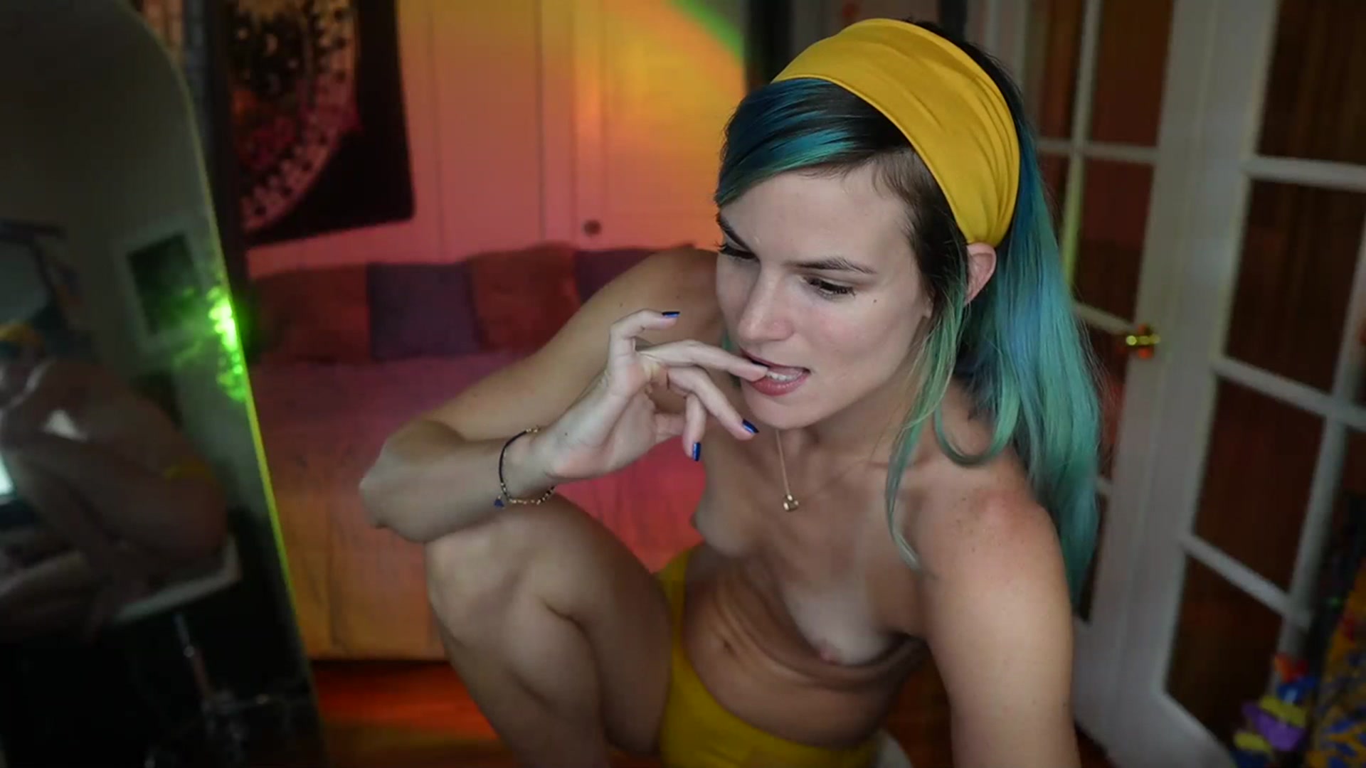 Gallery image thumbnail from Gia_Hill's myfreecams stream on, 06/29/2023, 22:20 image 14 of 20
