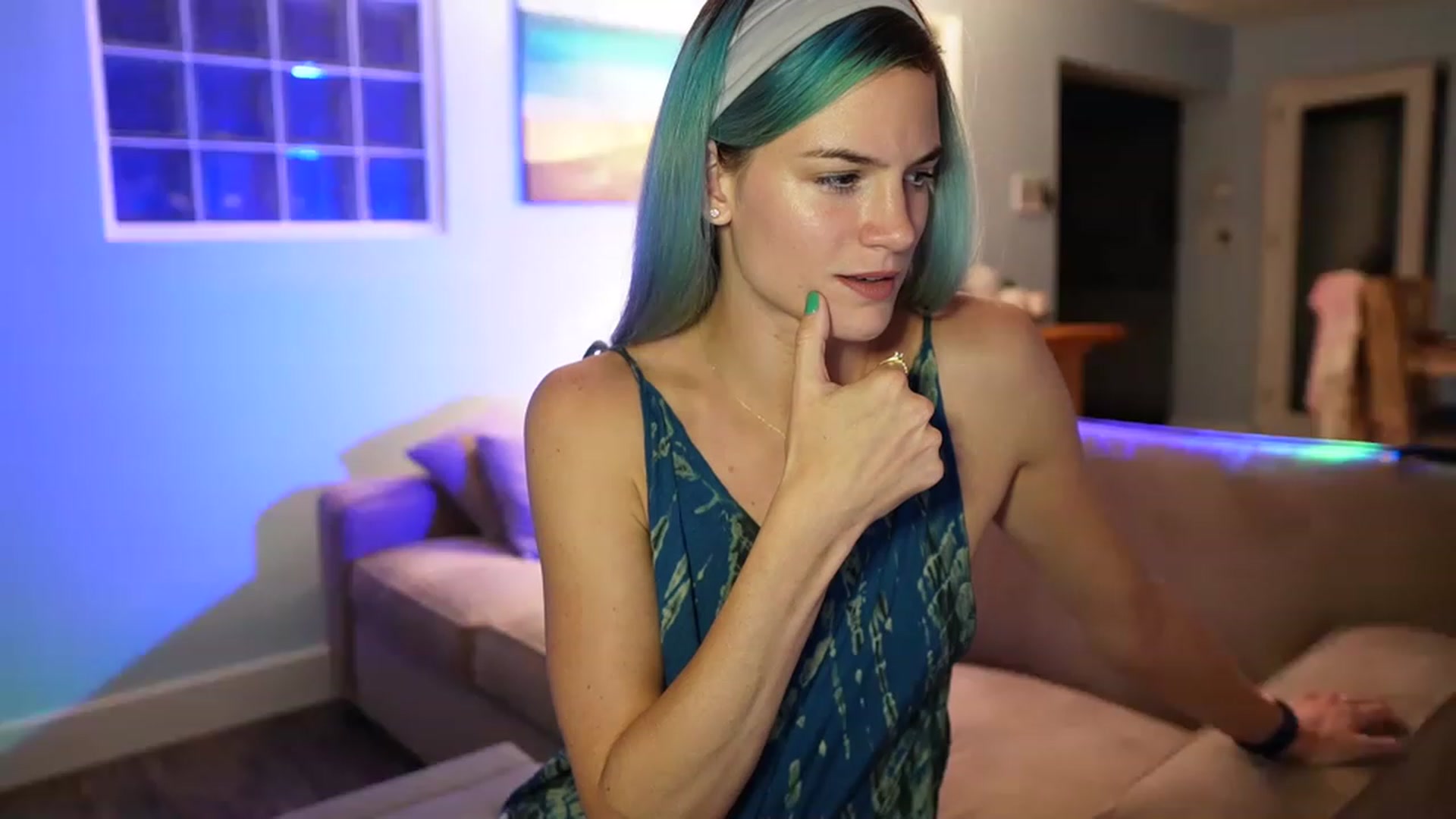 Gallery image thumbnail from Gia_Hill's myfreecams stream on, 07/19/2023, 02:15 image 12 of 20