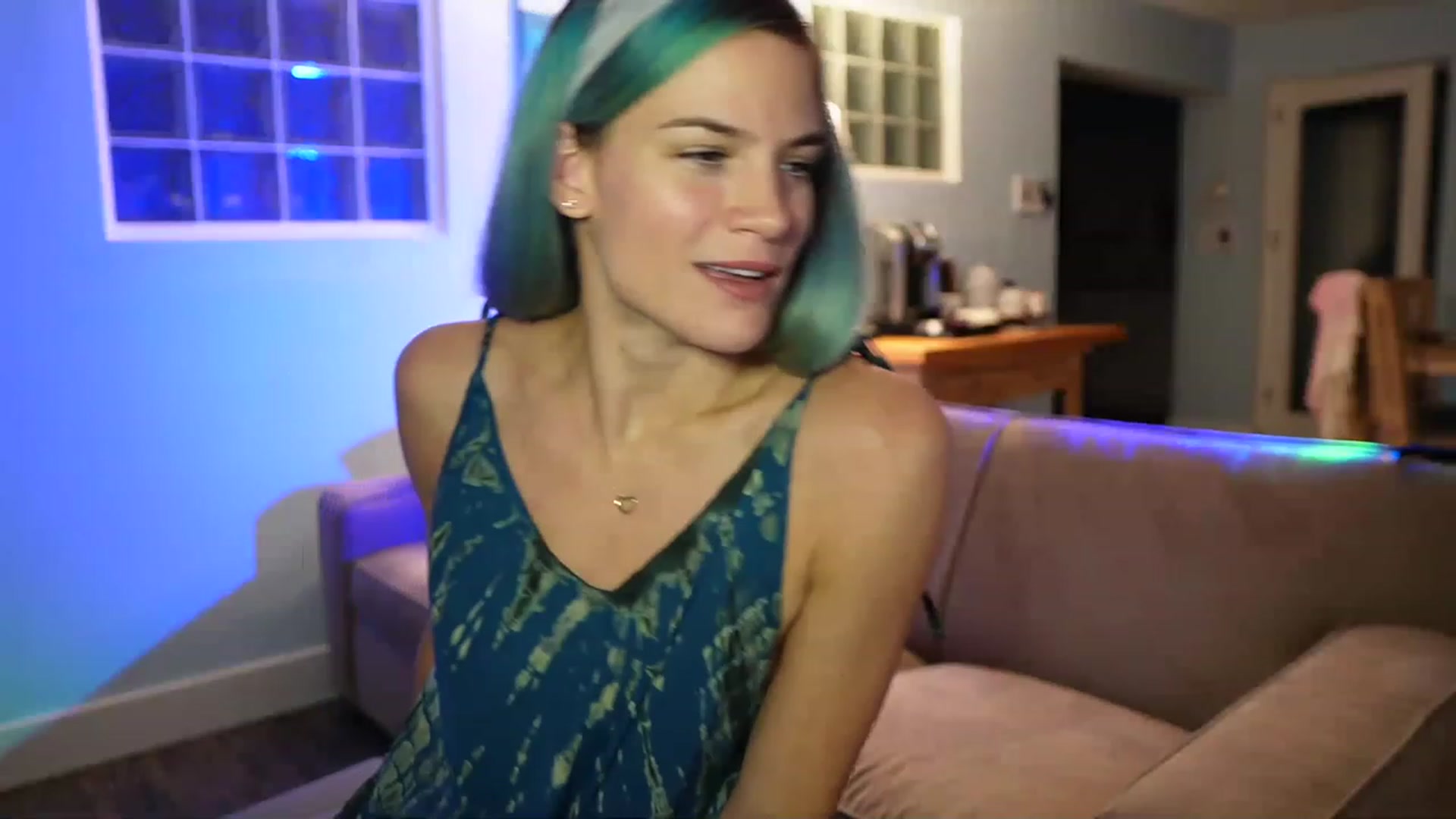 Gallery image thumbnail from Gia_Hill's myfreecams stream on, 07/19/2023, 02:15 image 10 of 20