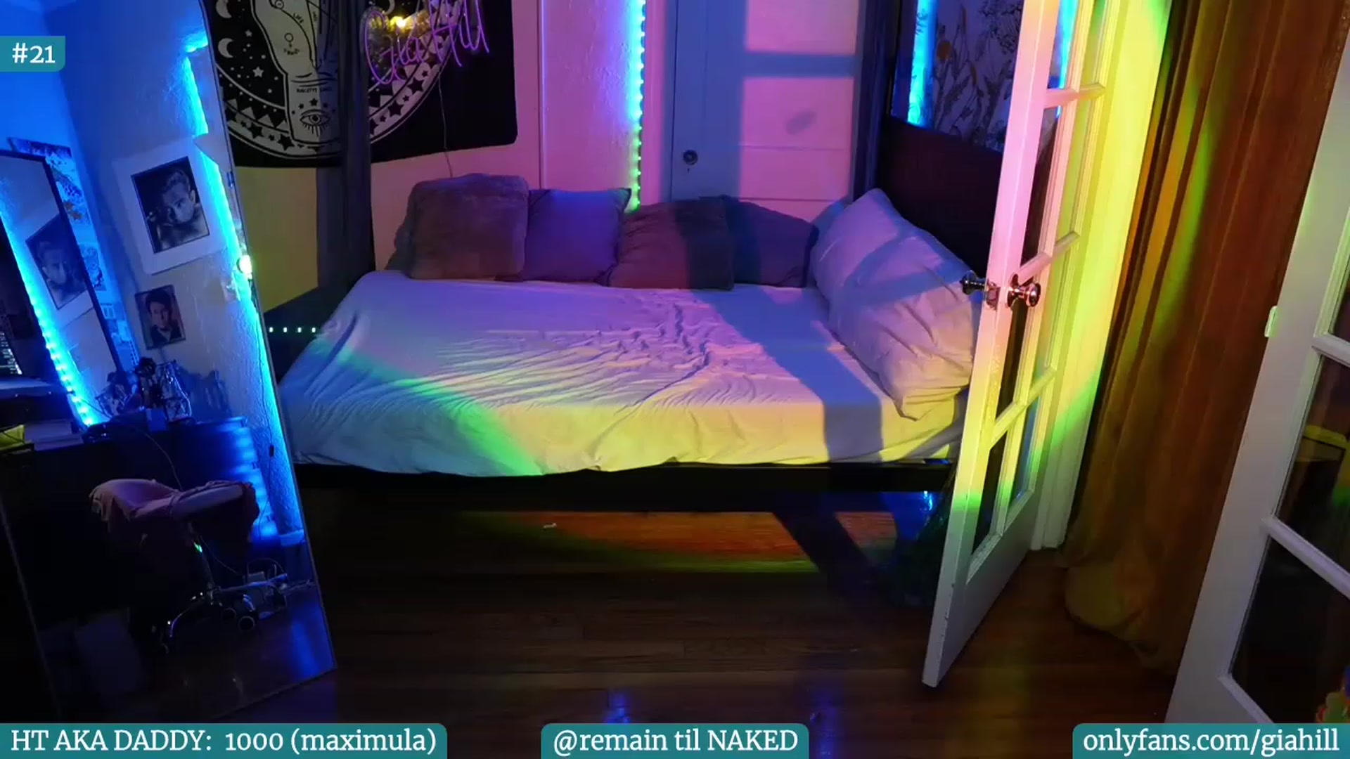 Gallery image thumbnail from Gia_Hill's myfreecams stream on, 07/24/2023, 03:11 image 7 of 20