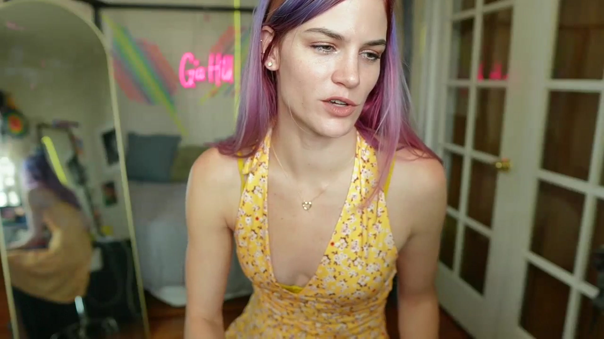 Gallery image thumbnail from Gia_Hill's myfreecams stream on, 09/07/2023, 22:16 image 2 of 20