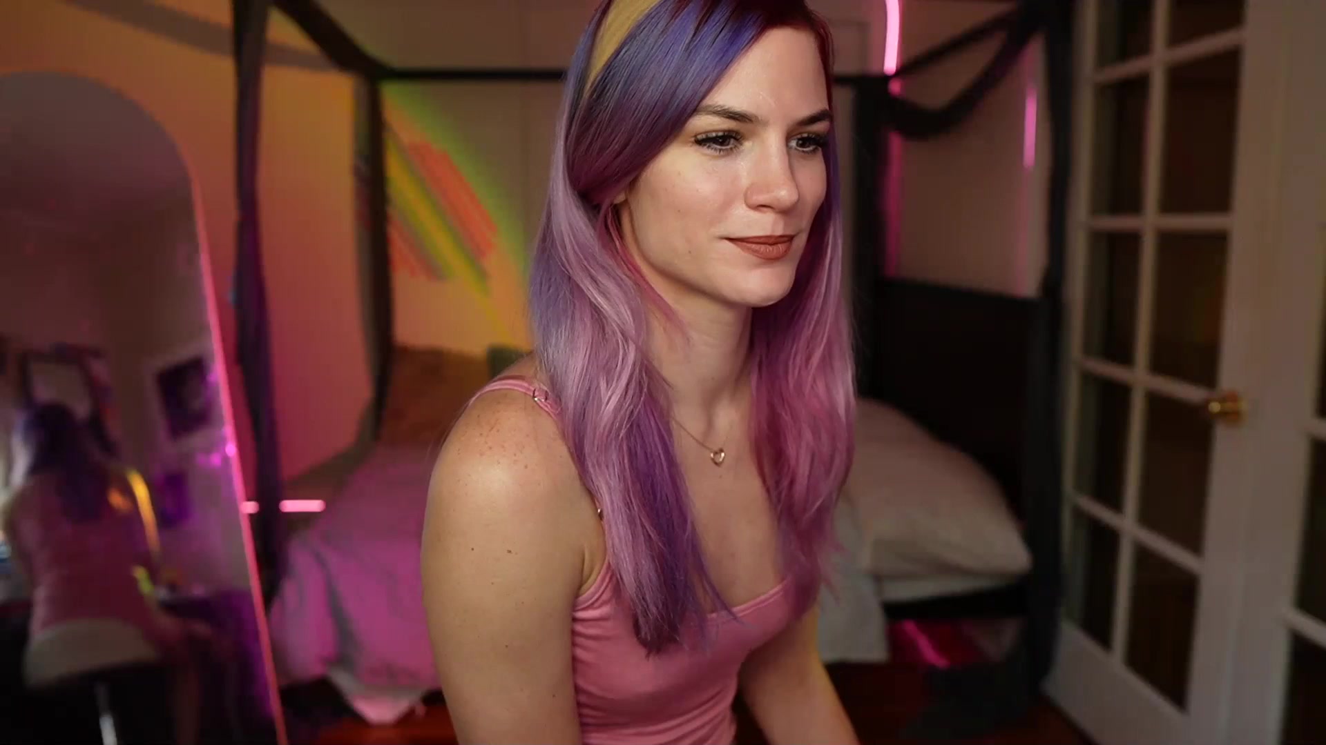 Gallery image thumbnail from Gia_Hill's myfreecams stream on, 09/08/2023, 19:28 image 1 of 20