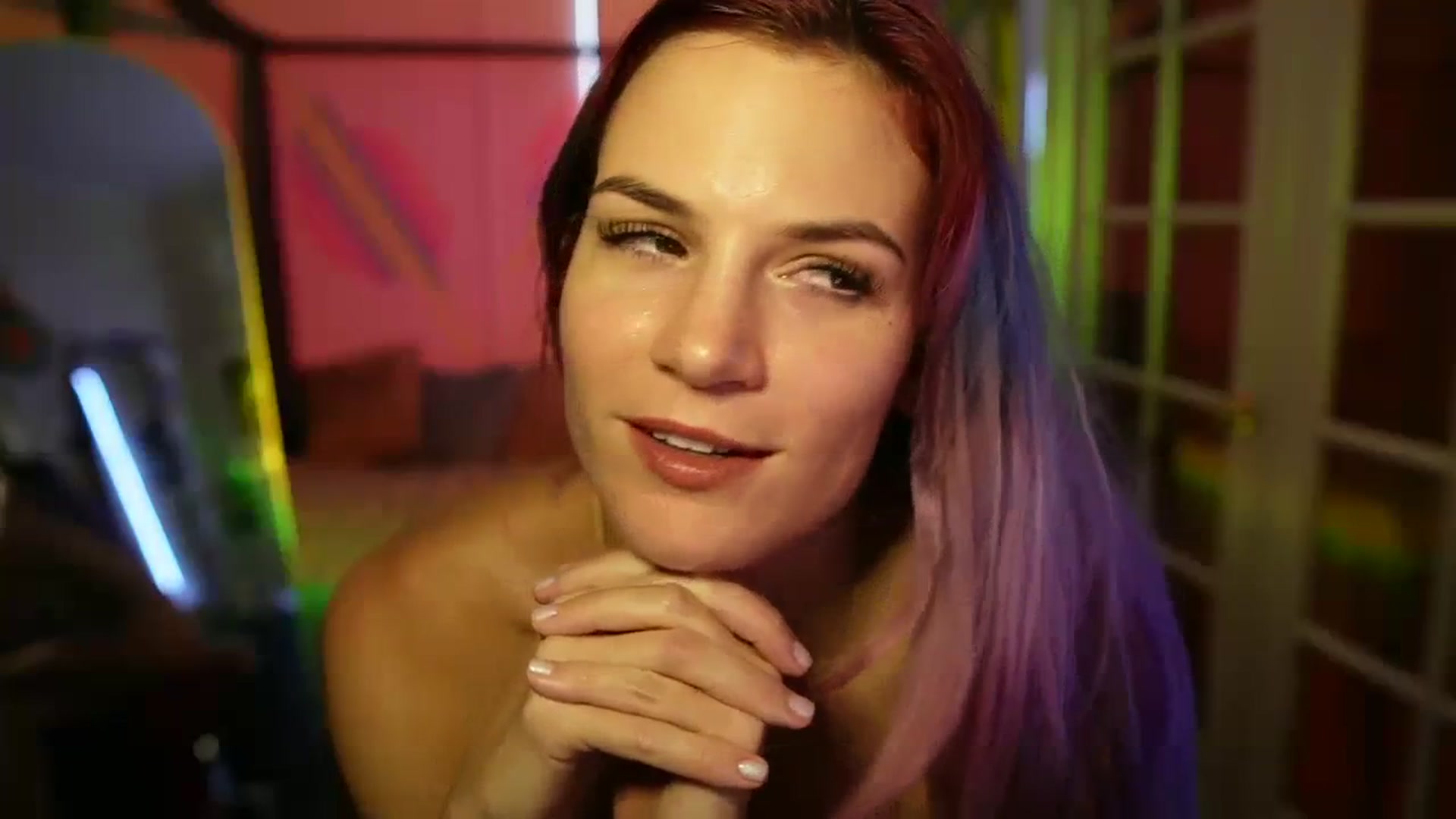 Gallery image thumbnail from Gia_Hill's myfreecams stream on, 09/10/2023, 01:04 image 14 of 20
