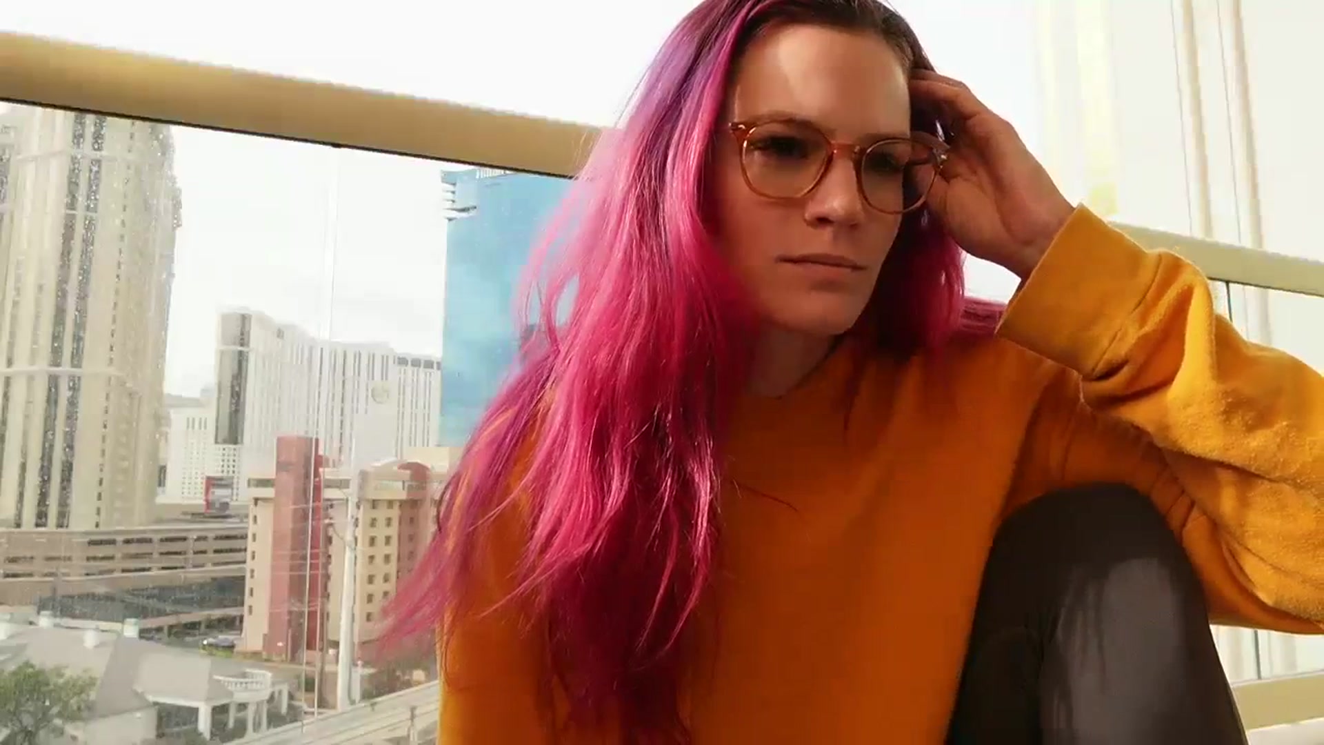 Gallery image thumbnail from Gia_Hill's myfreecams stream on, 10/13/2023, 23:59 image 7 of 20