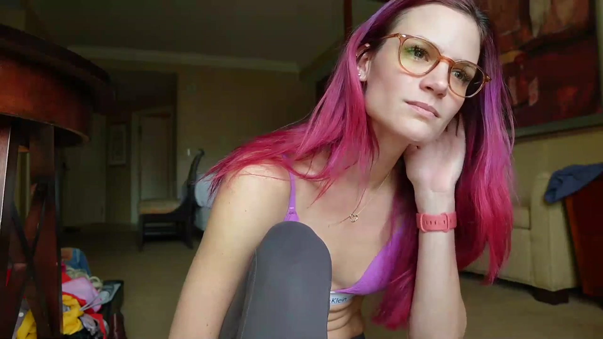 Gallery image thumbnail from Gia_Hill's myfreecams stream on, 10/14/2023, 01:12 image 2 of 20