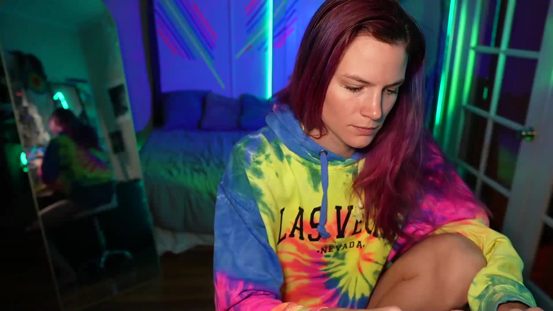 Gallery image thumbnail from Gia_Hill's myfreecams stream on, 10/19/2023, 01:21 image 12 of 20