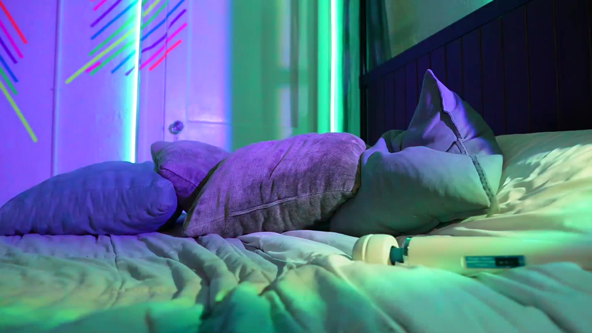 Gallery image thumbnail from Gia_Hill's myfreecams stream on, 10/19/2023, 04:40 image 4 of 20