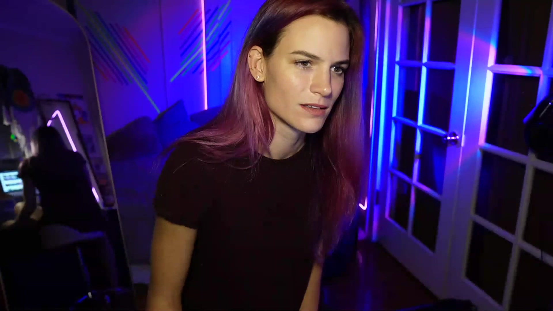 Gallery image thumbnail from Gia_Hill's myfreecams stream on, 10/21/2023, 03:49 image 7 of 20