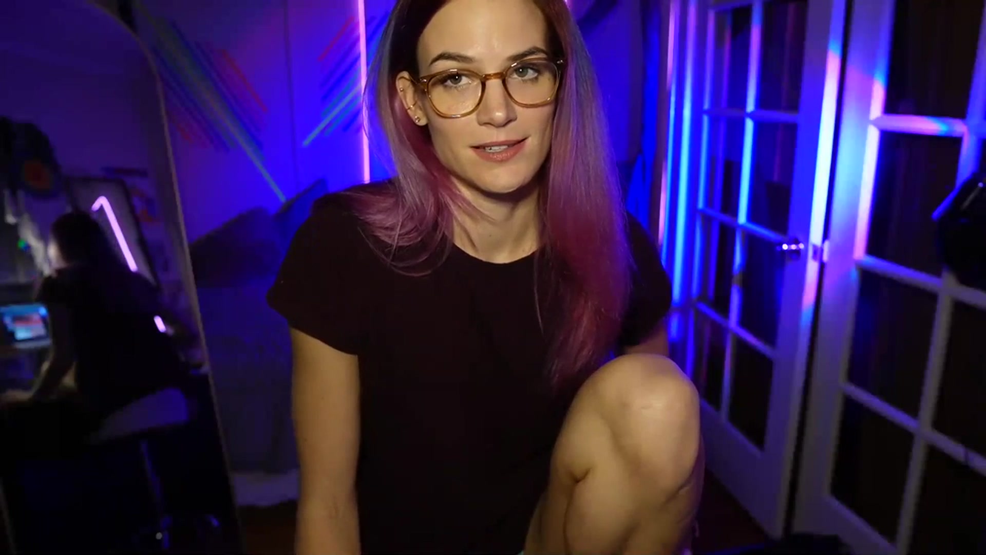 Gallery image thumbnail from Gia_Hill's myfreecams stream on, 10/21/2023, 03:49 image 10 of 20