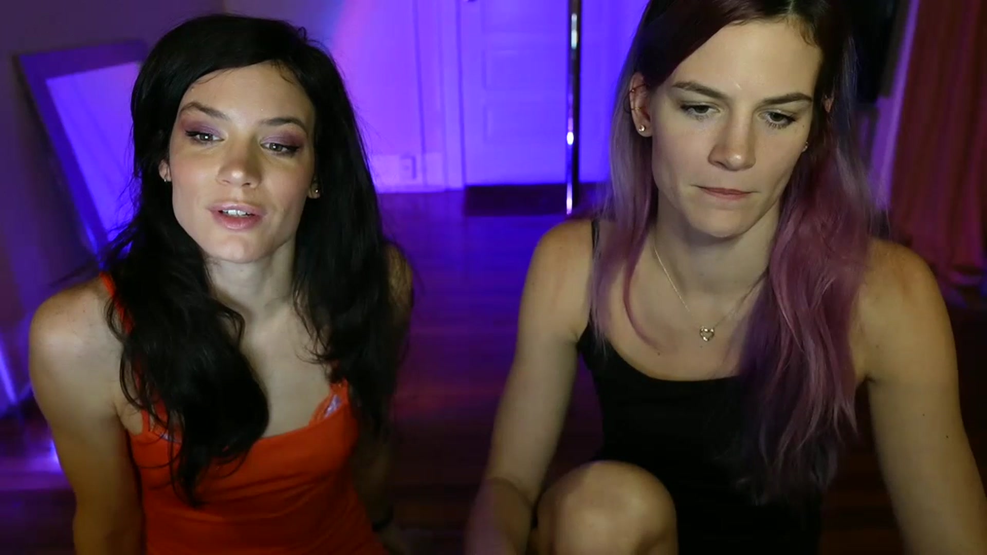 Gallery image thumbnail from Gia_Hill's myfreecams stream on, 10/25/2023, 24:02 image 16 of 20