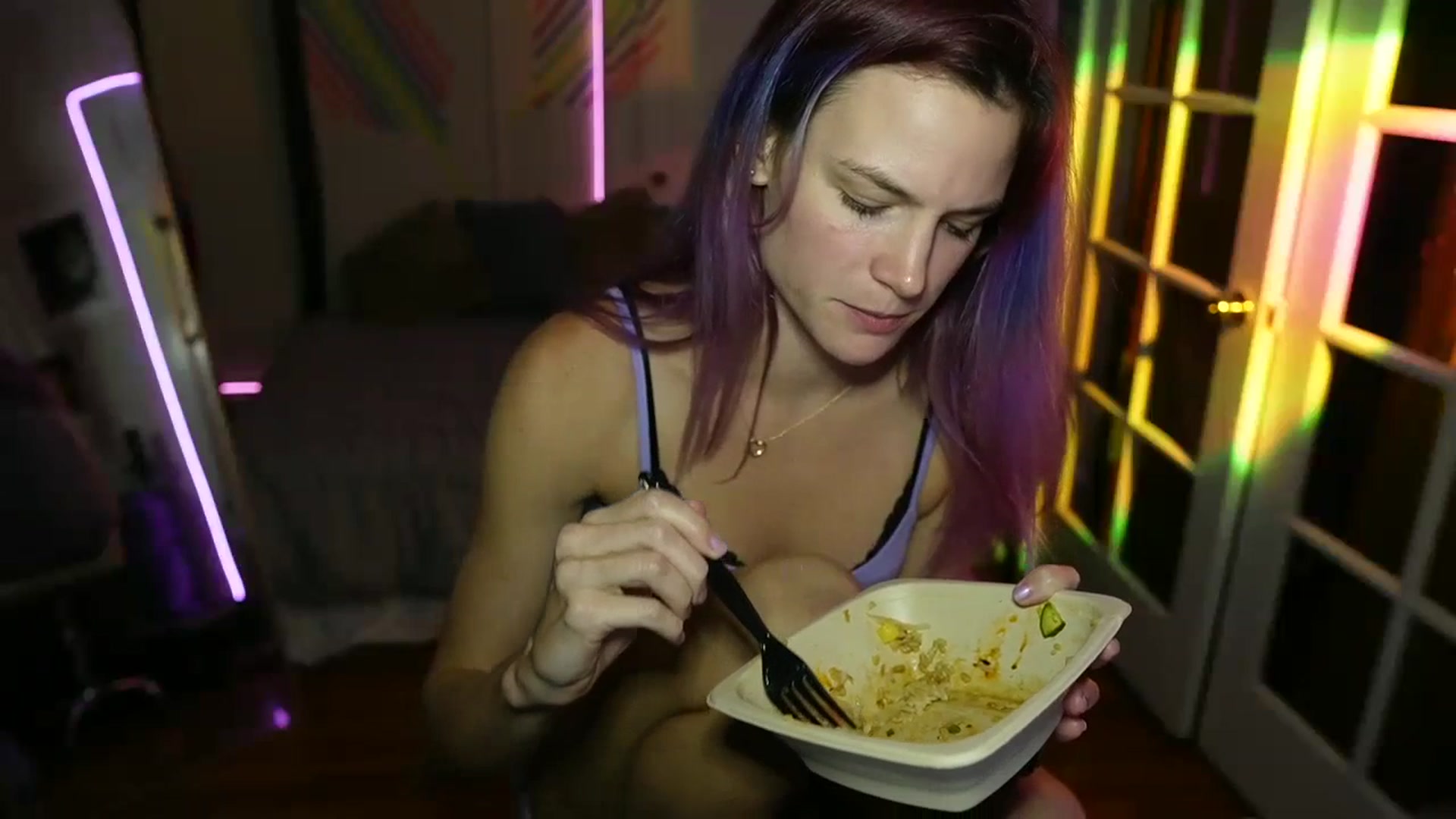 Gallery image thumbnail from Gia_Hill's myfreecams stream on, 10/26/2023, 02:28 image 5 of 20