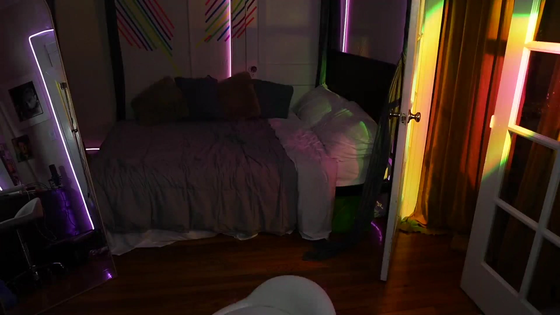 Gallery image thumbnail from Gia_Hill's myfreecams stream on, 10/26/2023, 02:28 image 11 of 20
