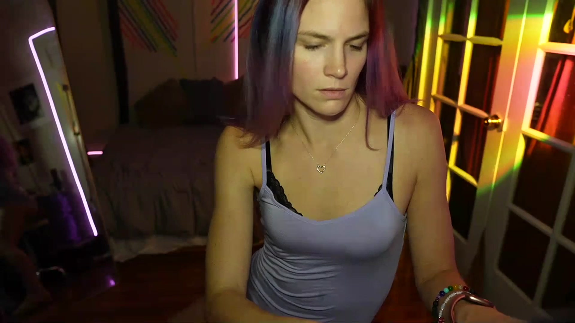 Gallery image thumbnail from Gia_Hill's myfreecams stream on, 10/26/2023, 02:28 image 18 of 20