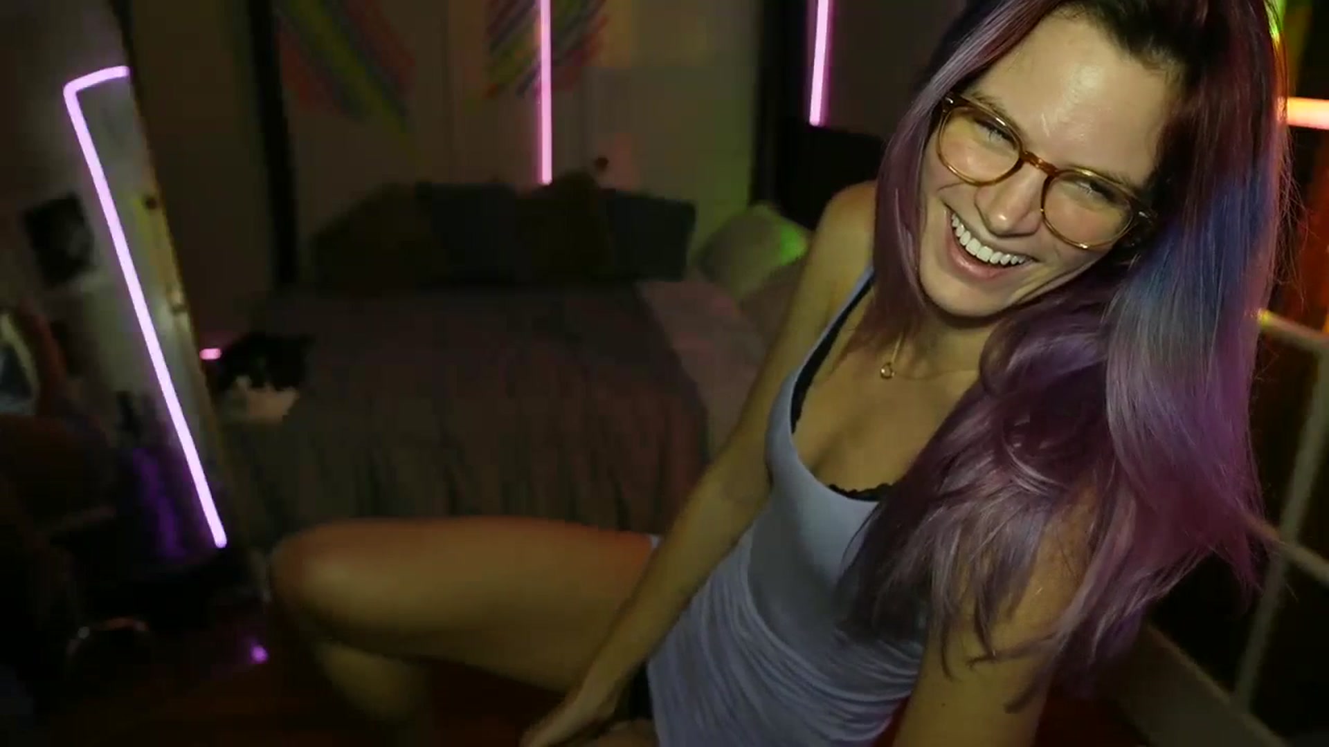 Gallery image thumbnail from Gia_Hill's myfreecams stream on, 10/26/2023, 02:28 image 10 of 20