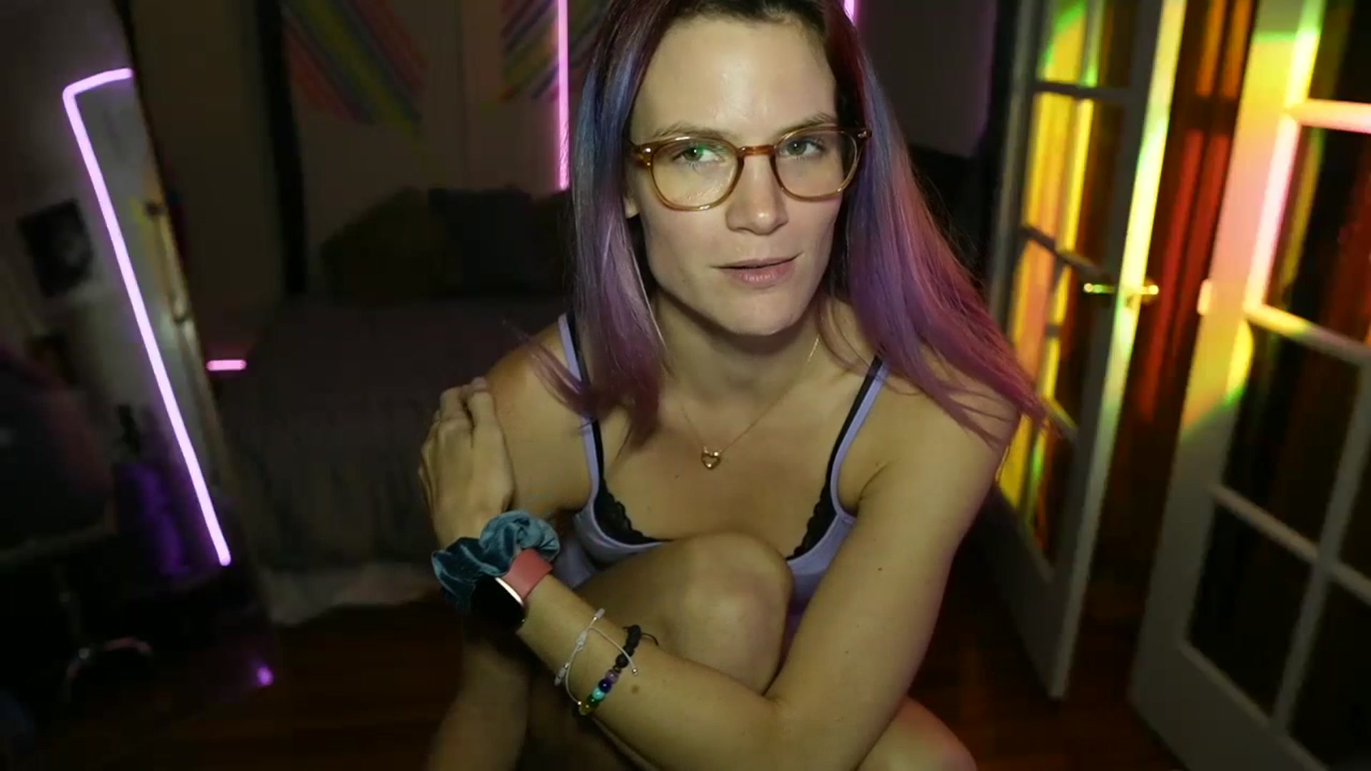 Gallery image thumbnail from Gia_Hill's myfreecams stream on, 10/26/2023, 02:28 image 8 of 20