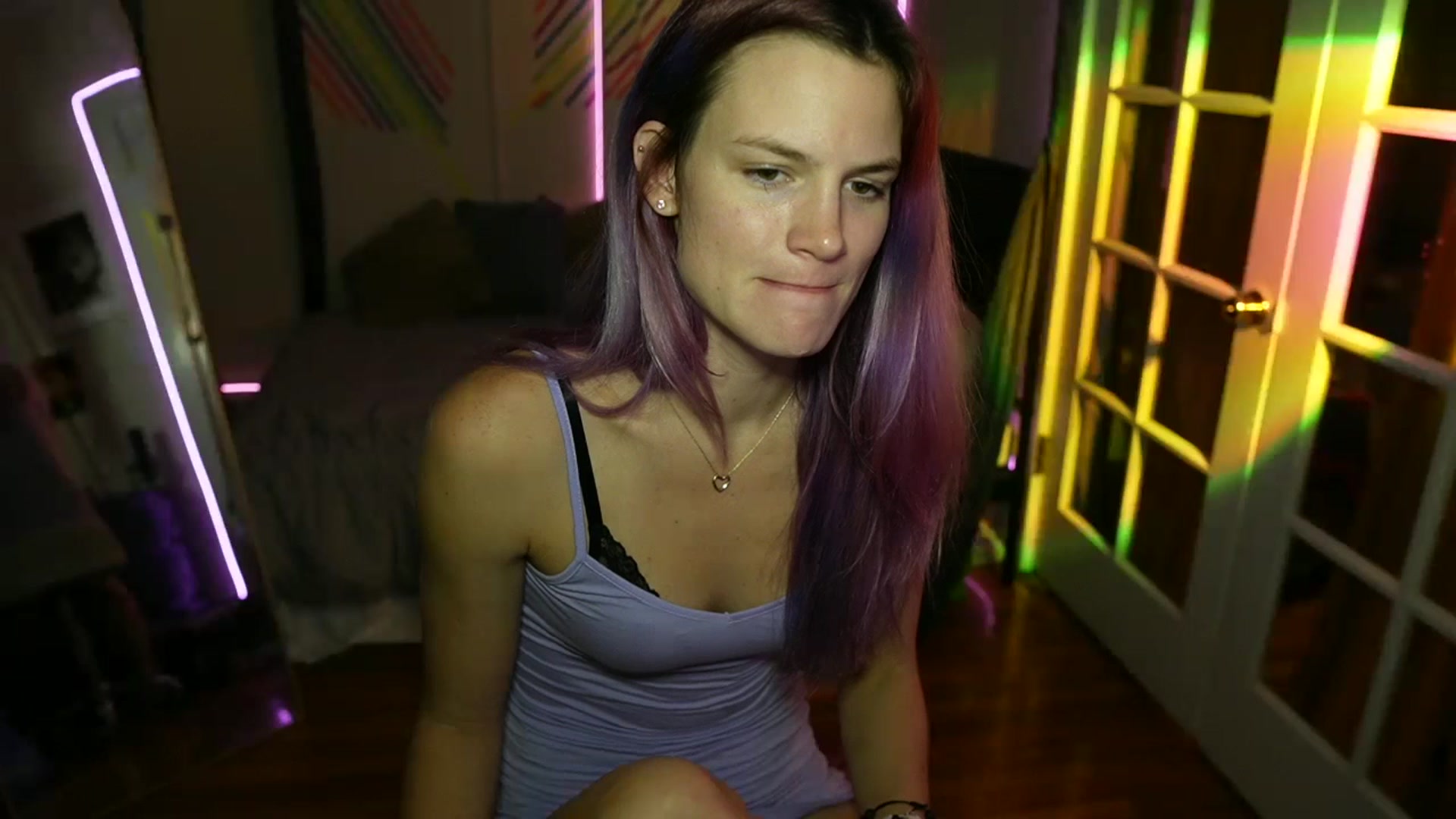 Gallery image thumbnail from Gia_Hill's myfreecams stream on, 10/26/2023, 03:21 image 8 of 20