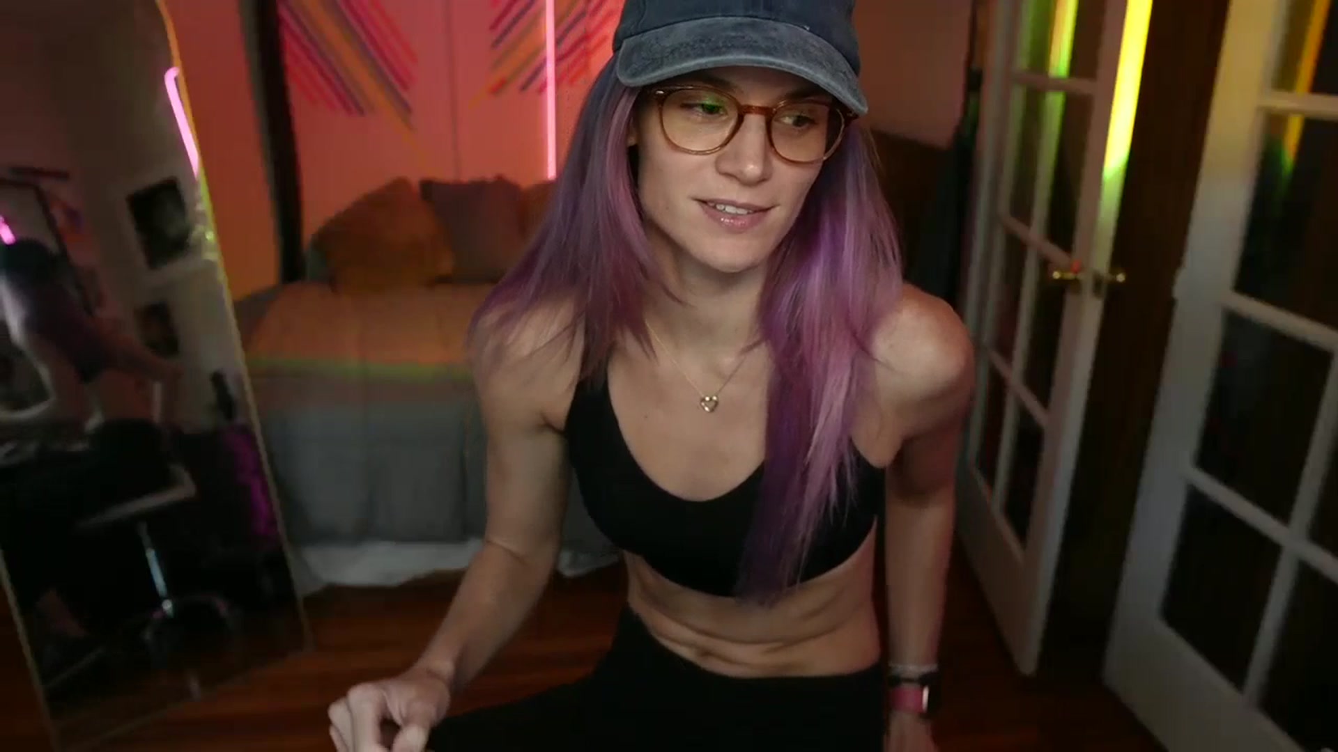 Gallery image thumbnail from Gia_Hill's myfreecams stream on, 10/26/2023, 21:38 image 19 of 20