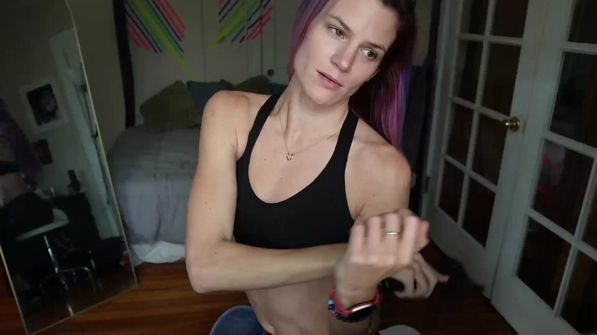 Gallery image thumbnail from Gia_Hill's myfreecams stream on, 10/26/2023, 21:38 image 1 of 20