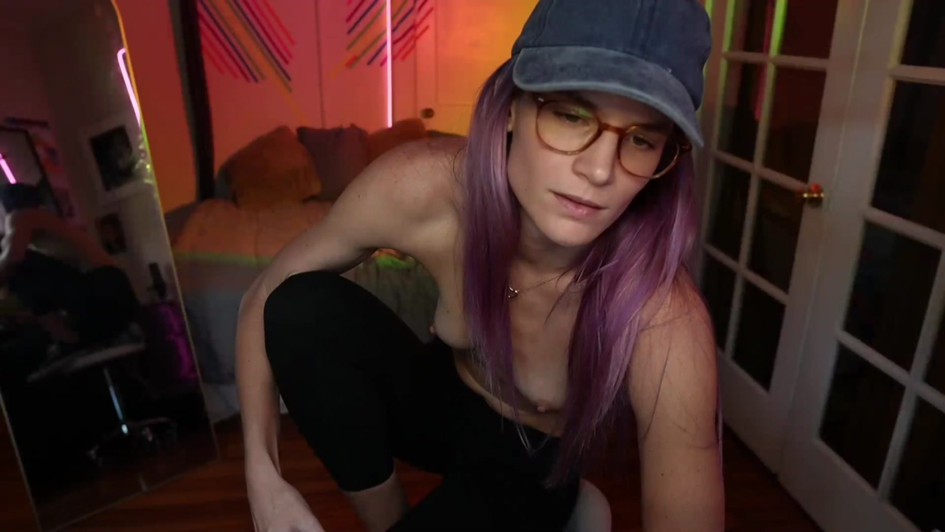 Gallery image thumbnail from Gia_Hill's myfreecams stream on, 10/26/2023, 22:07 image 8 of 20