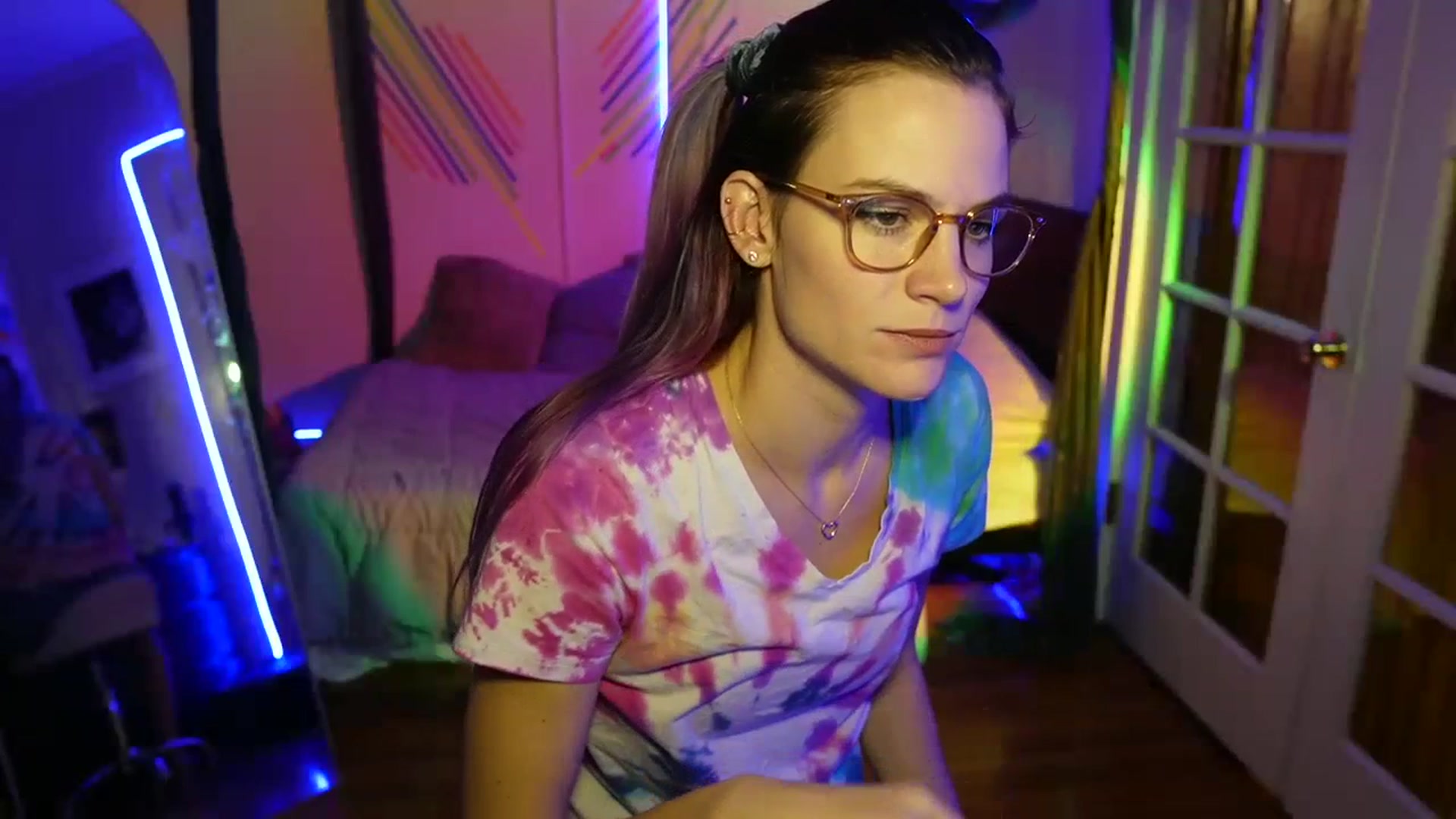 Gallery image thumbnail from Gia_Hill's myfreecams stream on, 10/29/2023, 01:30 image 20 of 20
