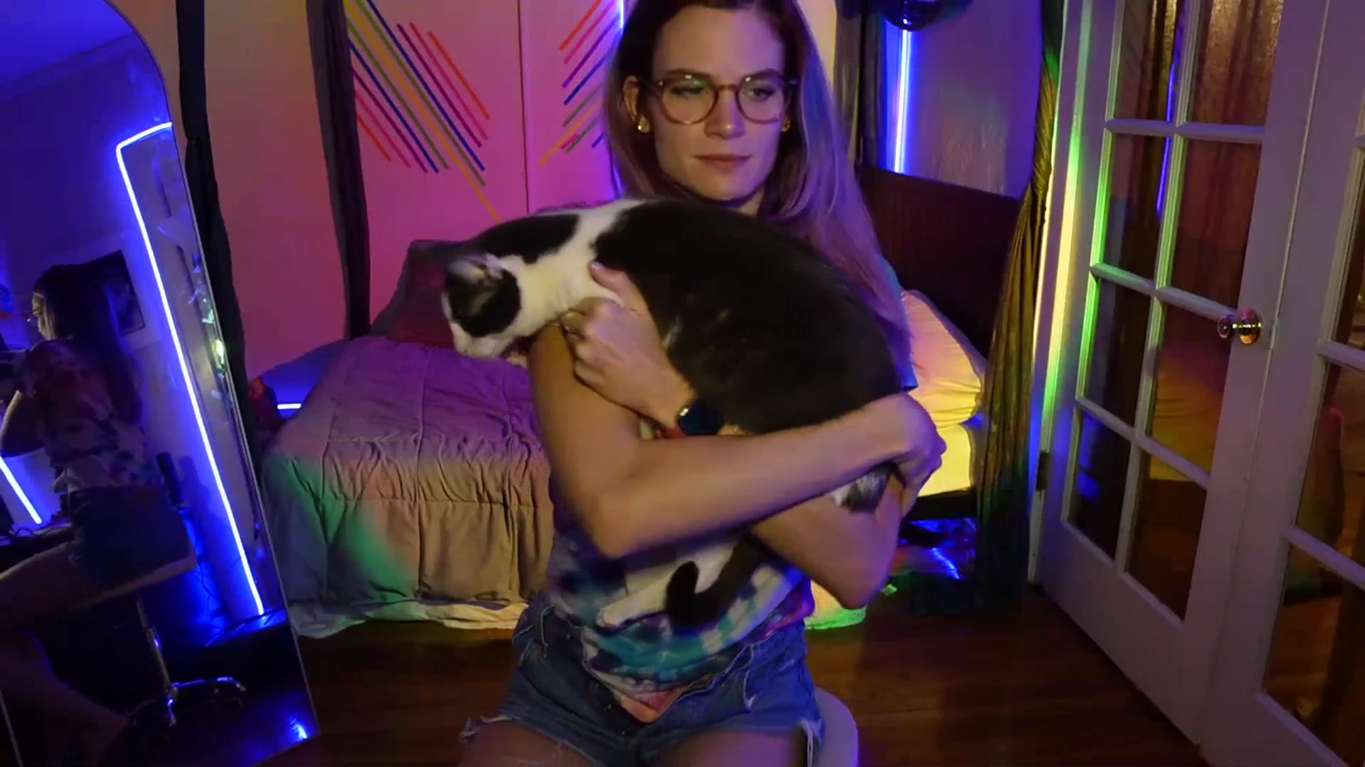 Gallery image thumbnail from Gia_Hill's myfreecams stream on, 10/29/2023, 01:30 image 7 of 20