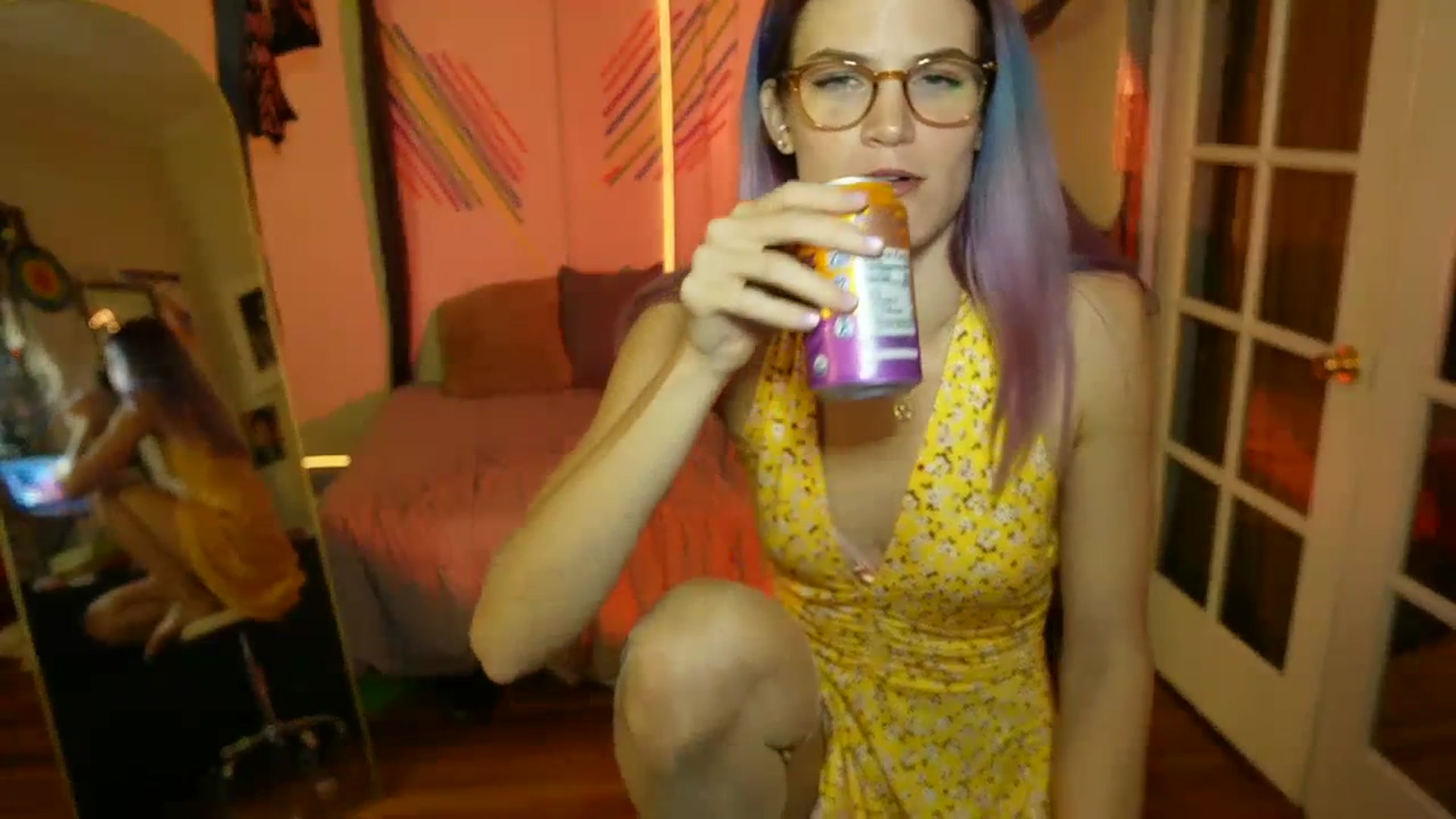 Gallery image thumbnail from Gia_Hill's myfreecams stream on, 10/31/2023, 02:19 image 19 of 20