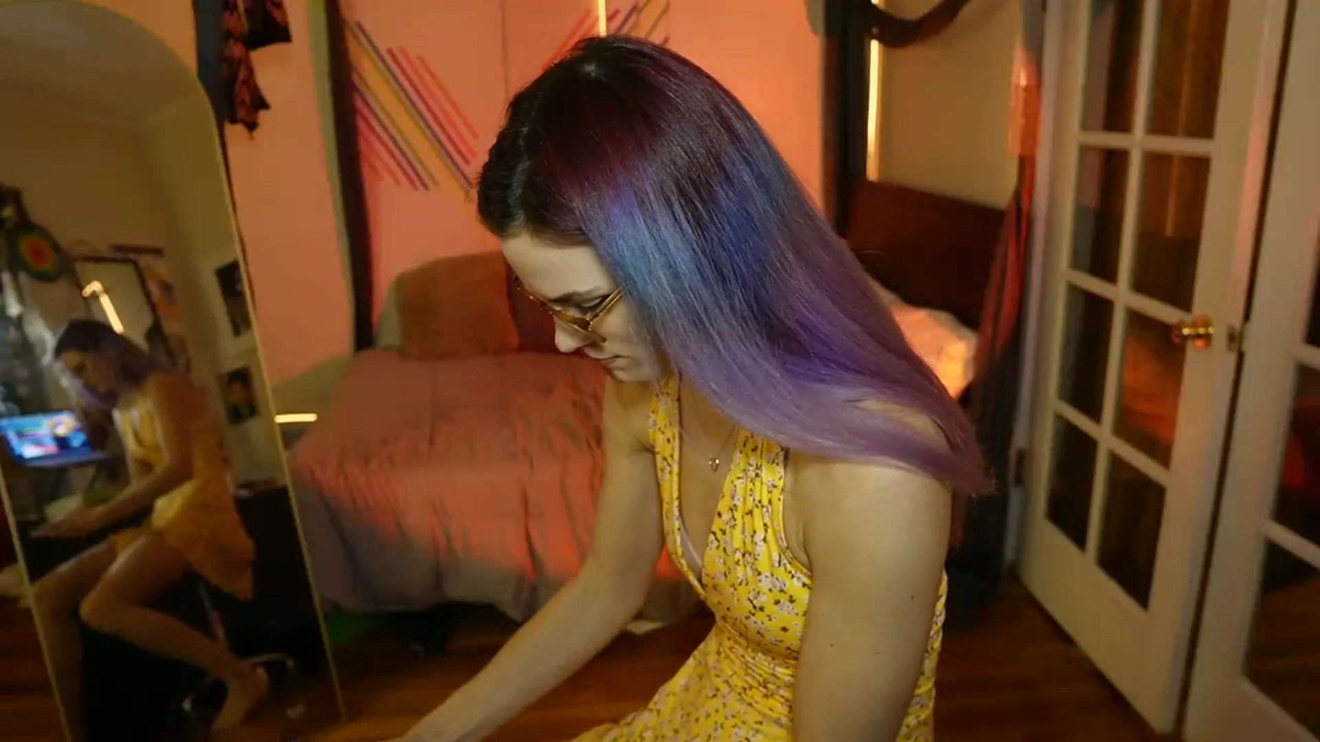 Gallery image thumbnail from Gia_Hill's myfreecams stream on, 10/31/2023, 02:19 image 17 of 20