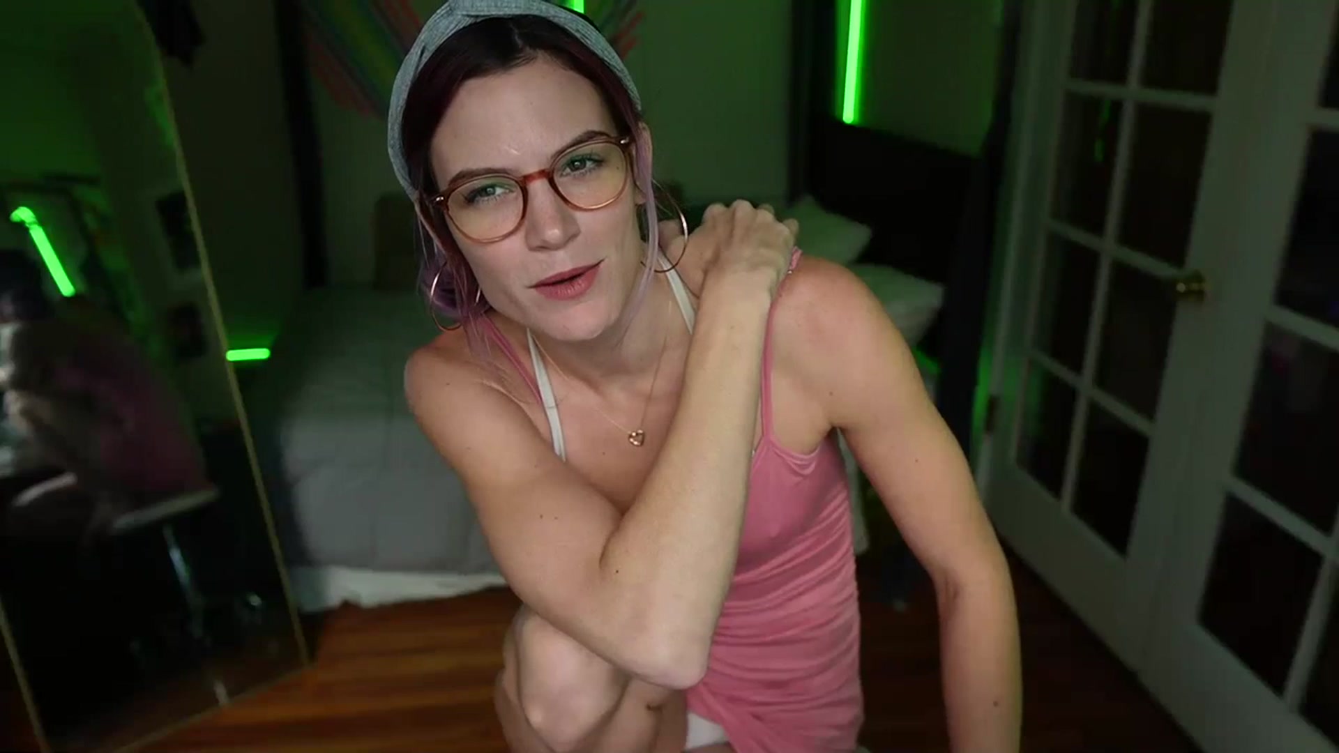 Gallery image thumbnail from Gia_Hill's myfreecams stream on, 11/02/2023, 21:05 image 10 of 20