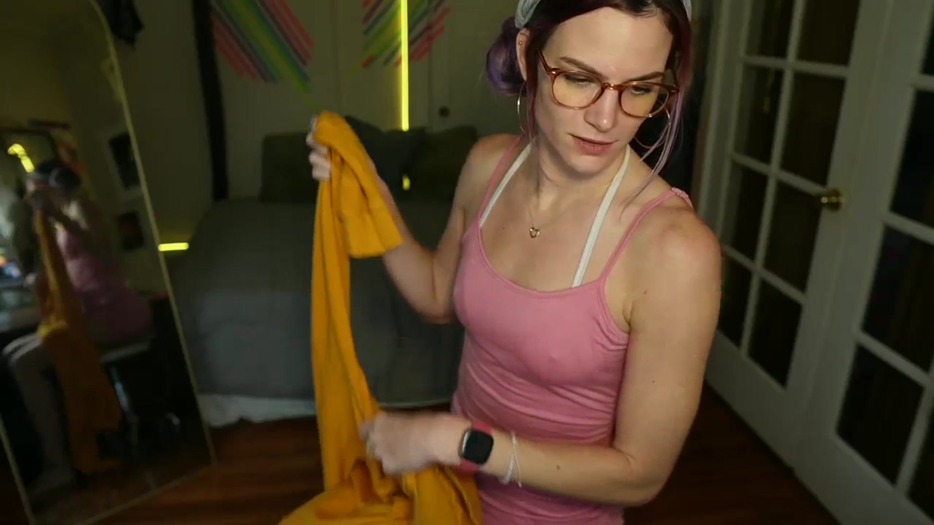 Gallery image thumbnail from Gia_Hill's myfreecams stream on, 11/02/2023, 22:32 image 4 of 20