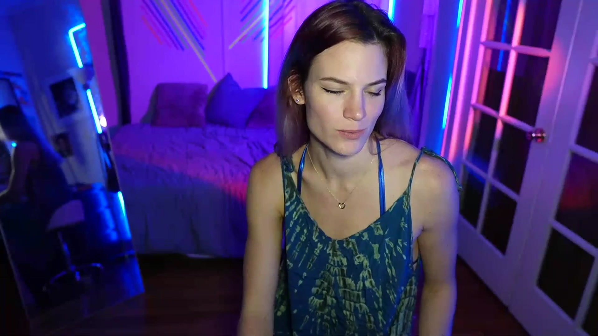 Gallery image thumbnail from Gia_Hill's myfreecams stream on, 11/03/2023, 23:48 image 13 of 20