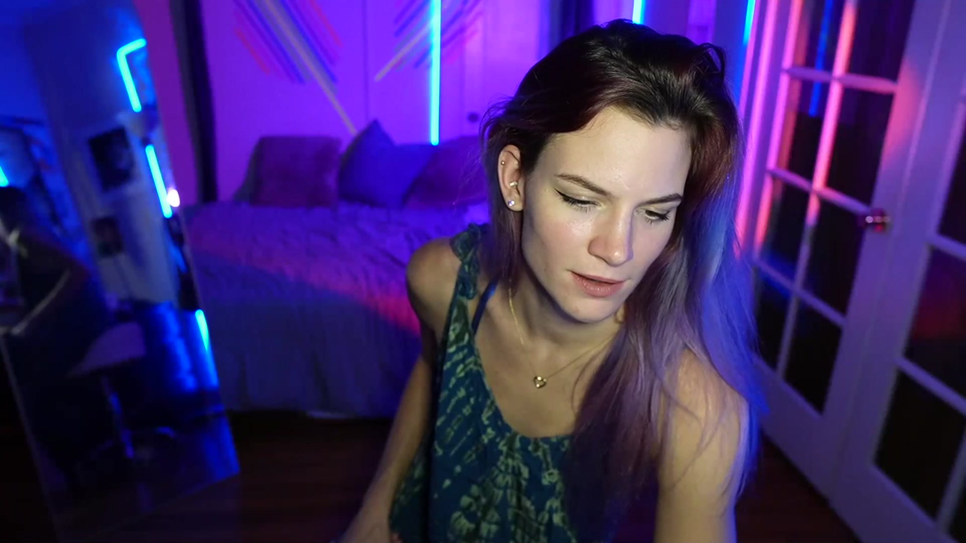 Gallery image thumbnail from Gia_Hill's myfreecams stream on, 11/03/2023, 23:48 image 19 of 20