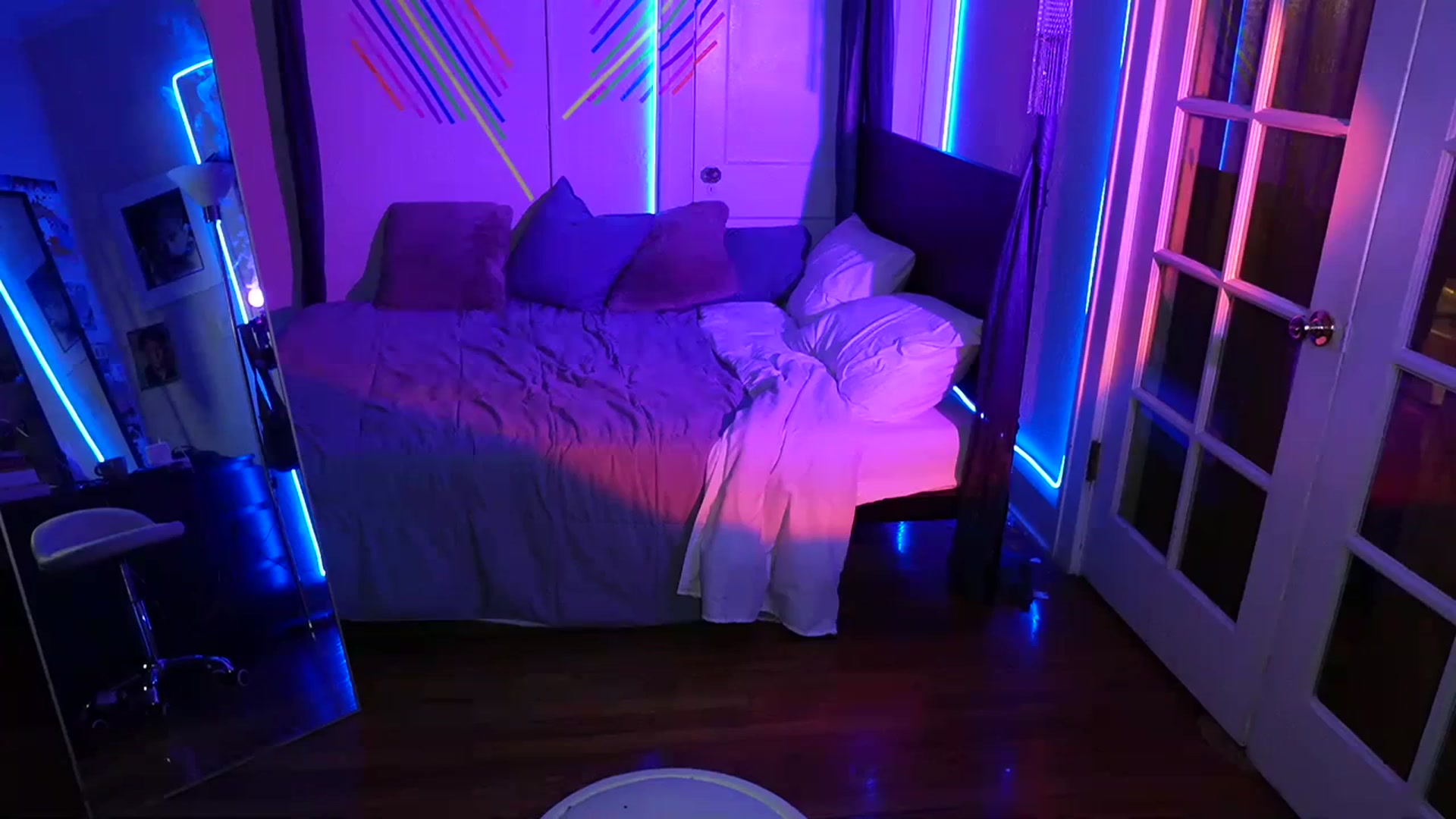 Gallery image thumbnail from Gia_Hill's myfreecams stream on, 11/04/2023, 04:07 image 8 of 20