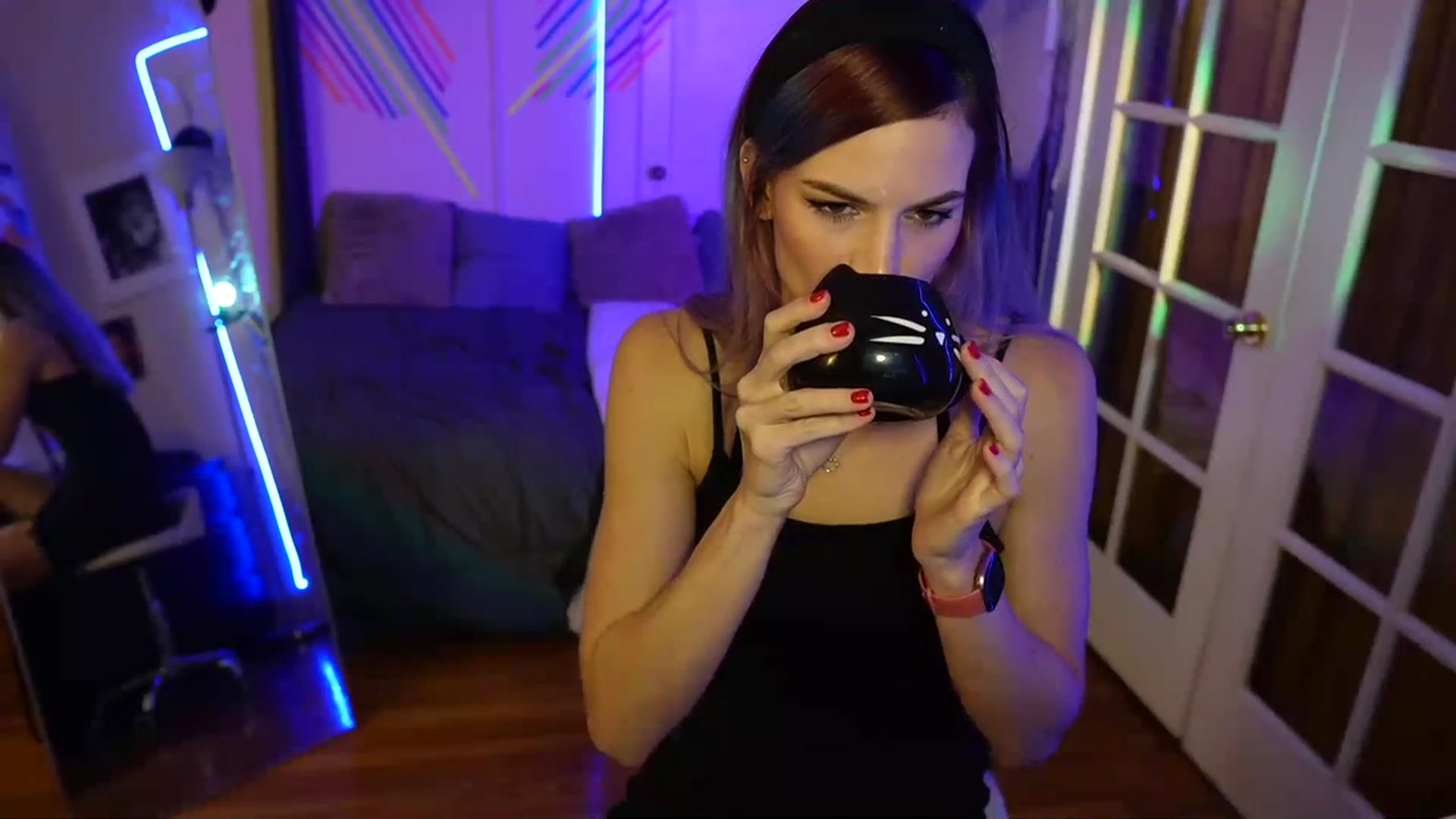 Gallery image thumbnail from Gia_Hill's myfreecams stream on, 11/06/2023, 23:19 image 2 of 20