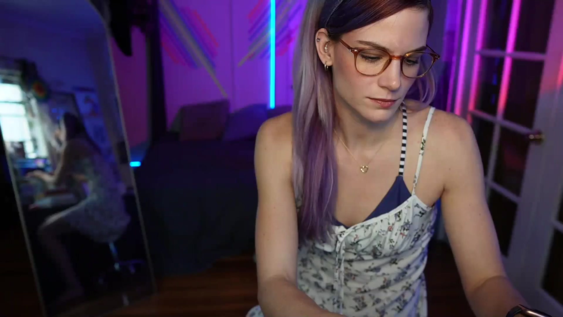 Gallery image thumbnail from Gia_Hill's myfreecams stream on, 11/09/2023, 22:44 image 6 of 20