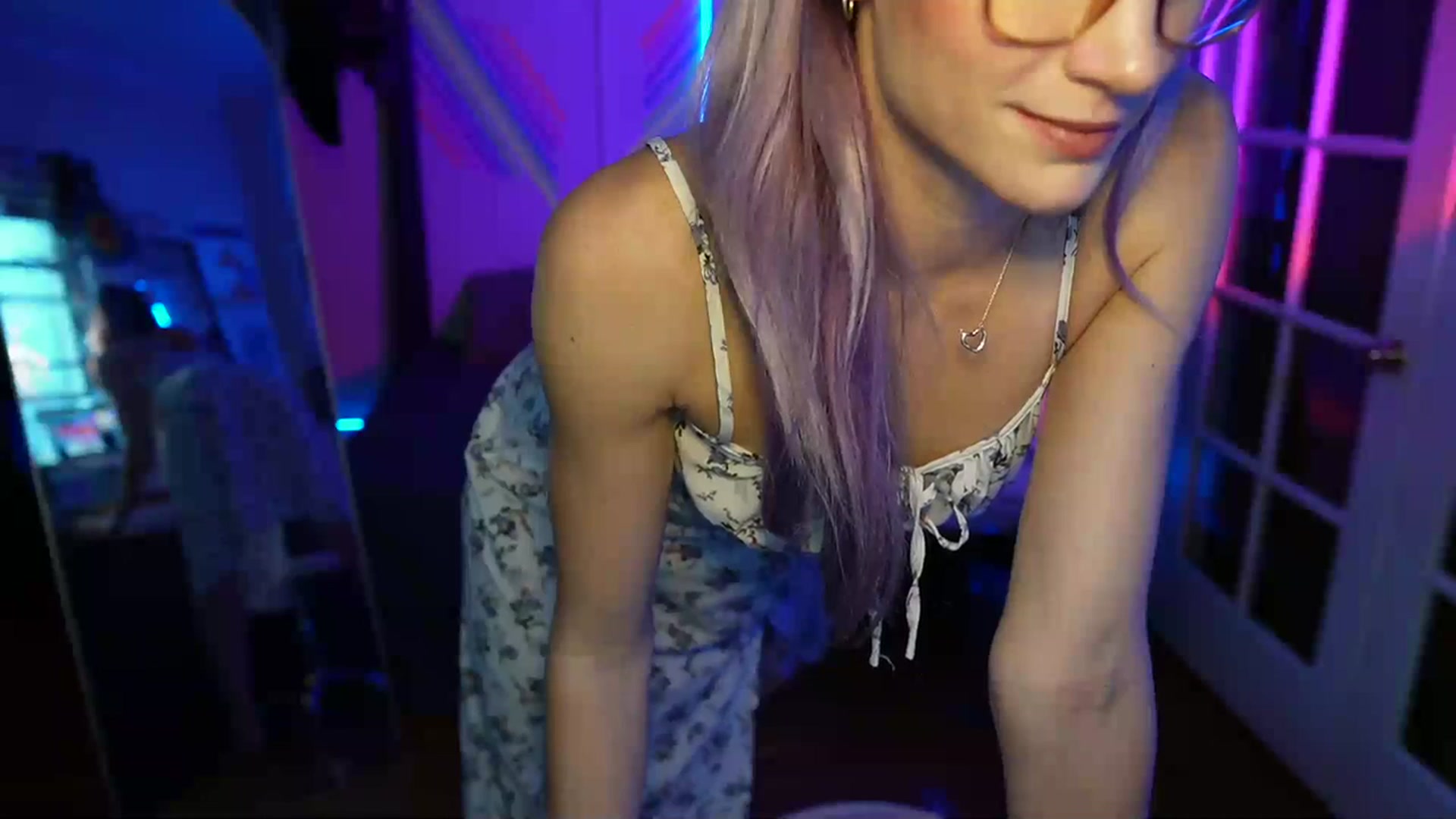 Gallery image thumbnail from Gia_Hill's myfreecams stream on, 11/09/2023, 22:44 image 14 of 20