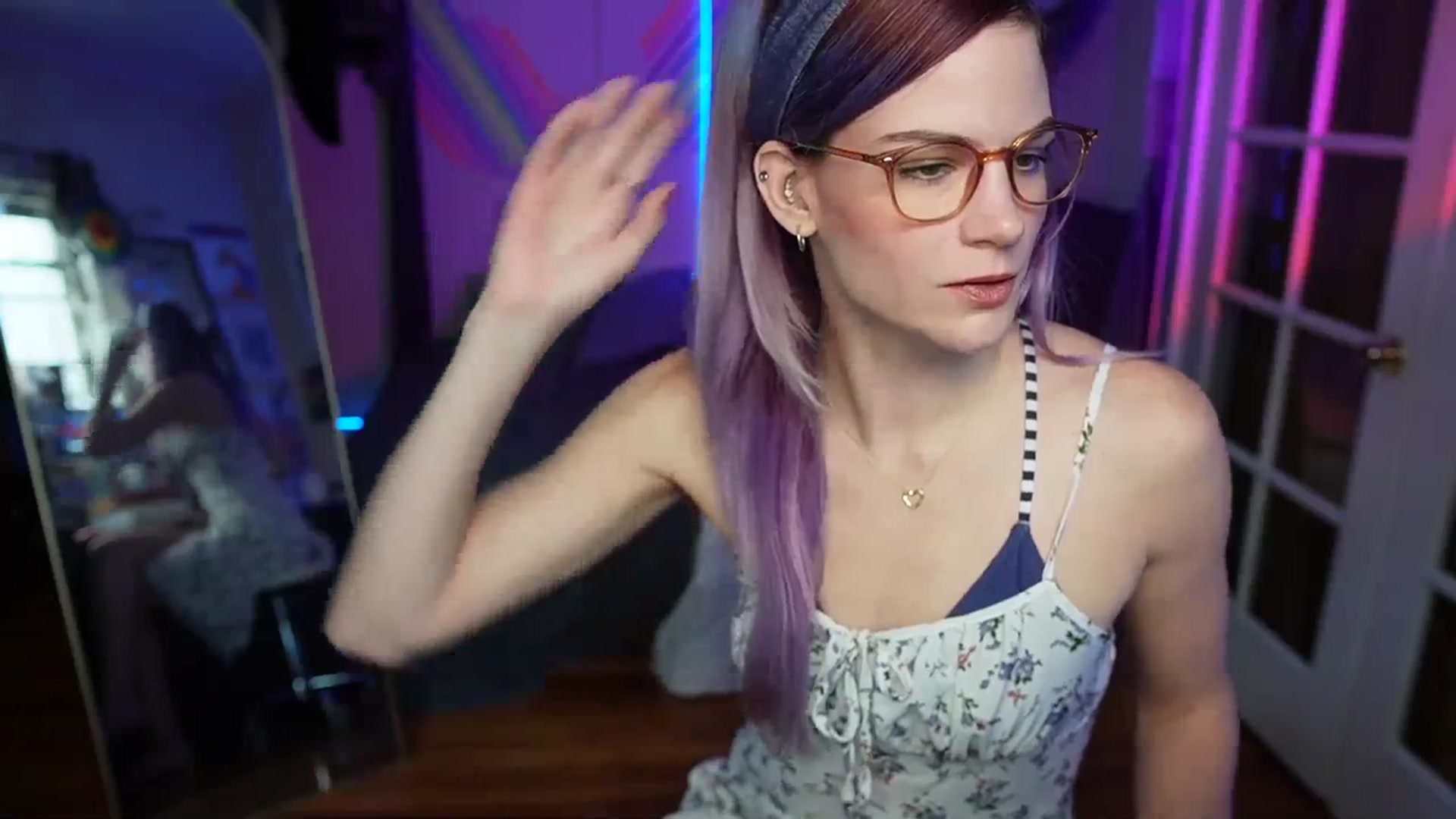 Gallery image thumbnail from Gia_Hill's myfreecams stream on, 11/09/2023, 22:44 image 2 of 20