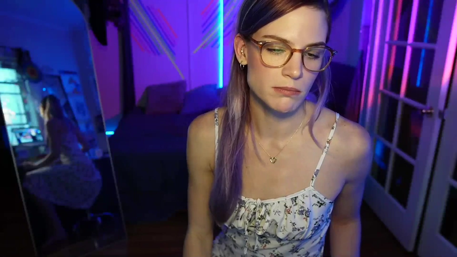 Gallery image thumbnail from Gia_Hill's myfreecams stream on, 11/09/2023, 22:44 image 17 of 20