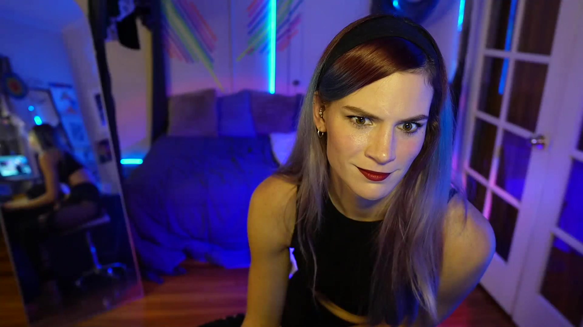 Gallery image thumbnail from Gia_Hill's myfreecams stream on, 11/14/2023, 03:00 image 4 of 20
