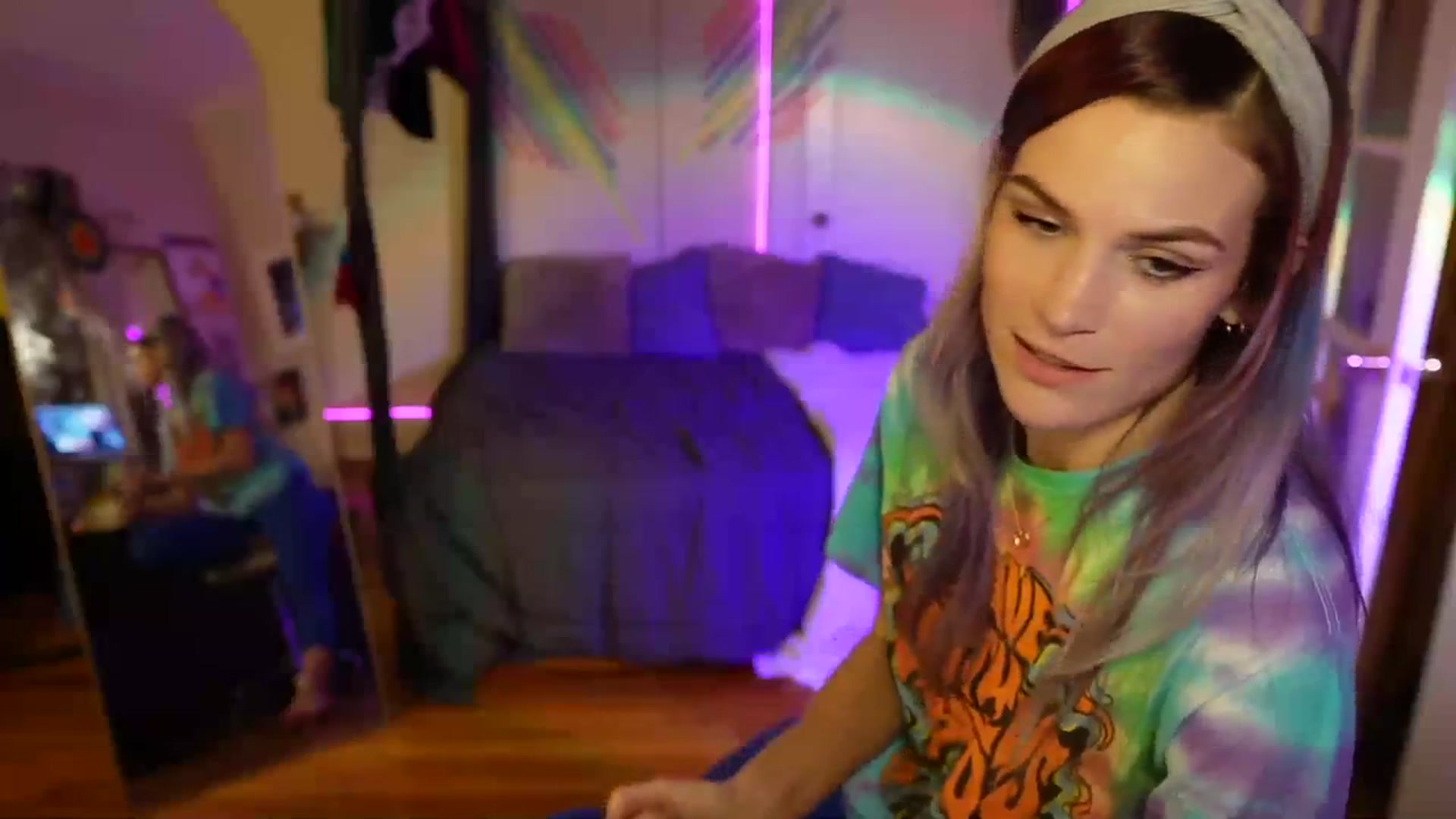 Gallery image thumbnail from Gia_Hill's myfreecams stream on, 11/16/2023, 02:26 image 13 of 20