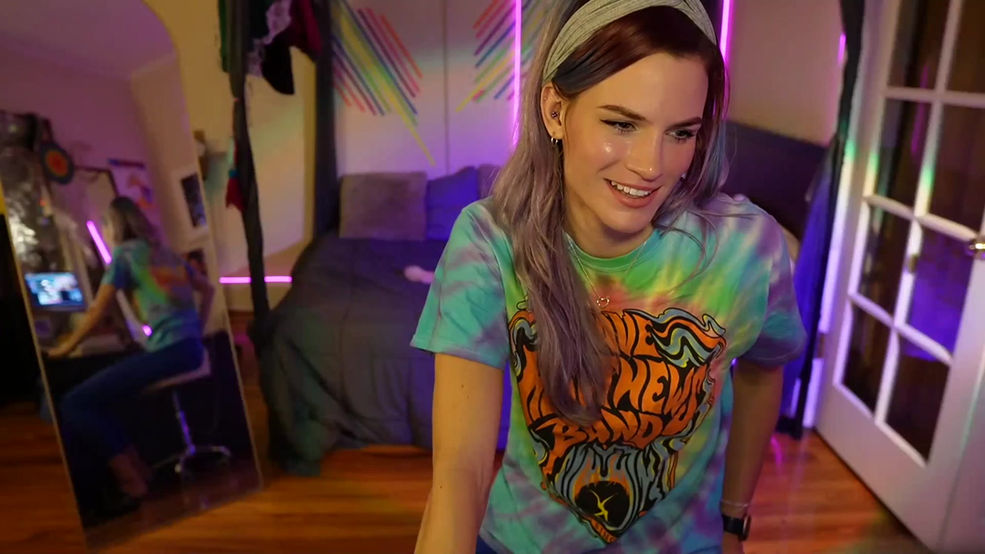 Gallery image thumbnail from Gia_Hill's myfreecams stream on, 11/16/2023, 02:26 image 2 of 20