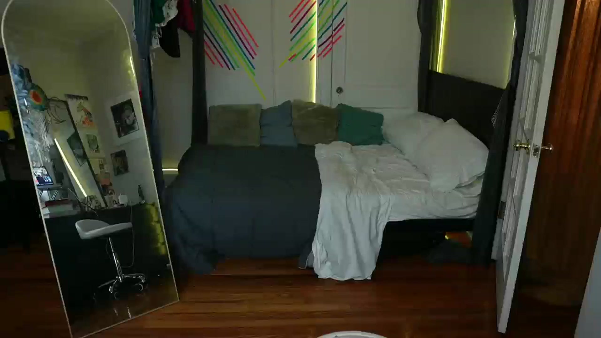 Gallery image thumbnail from Gia_Hill's myfreecams stream on, 11/16/2023, 20:41 image 15 of 20