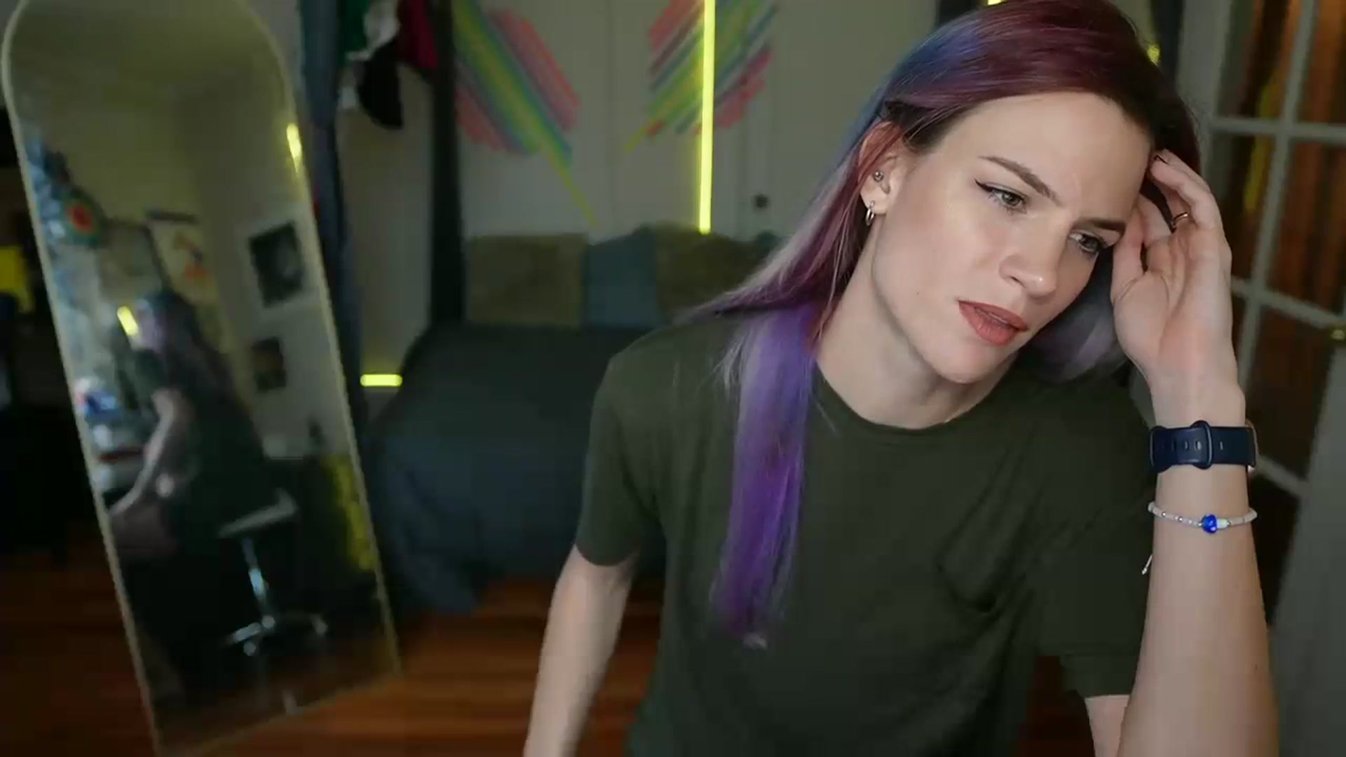 Gallery image thumbnail from Gia_Hill's myfreecams stream on, 11/16/2023, 20:41 image 16 of 20