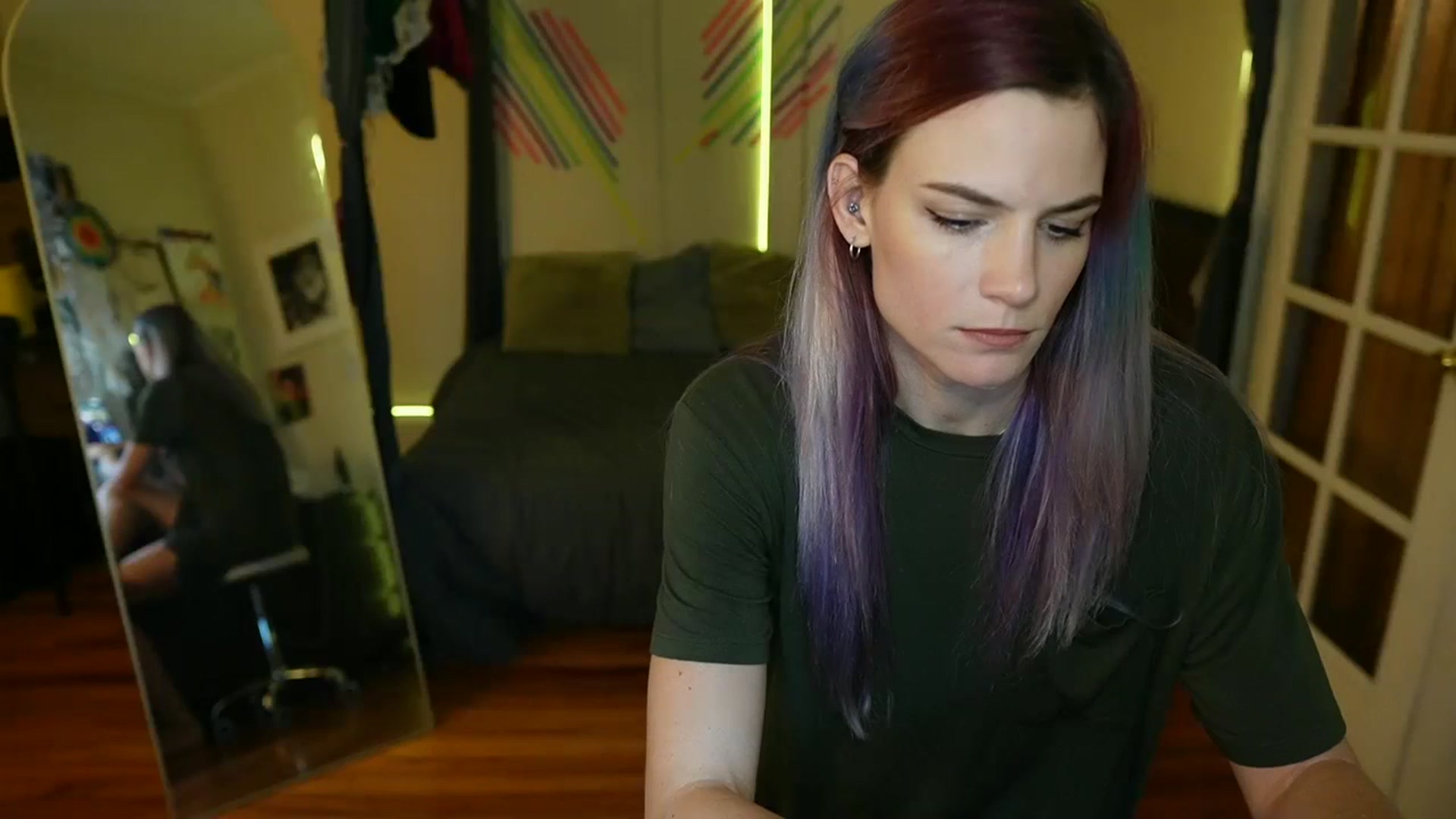 Gallery image thumbnail from Gia_Hill's myfreecams stream on, 11/16/2023, 20:41 image 6 of 20