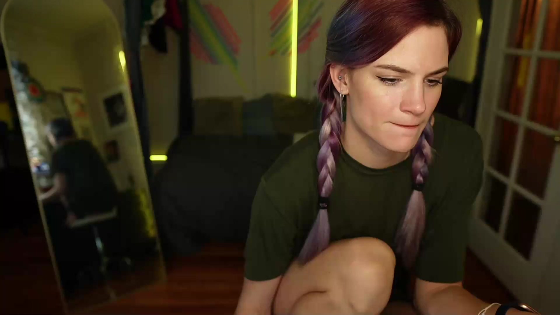 Gallery image thumbnail from Gia_Hill's myfreecams stream on, 11/16/2023, 22:08 image 10 of 20