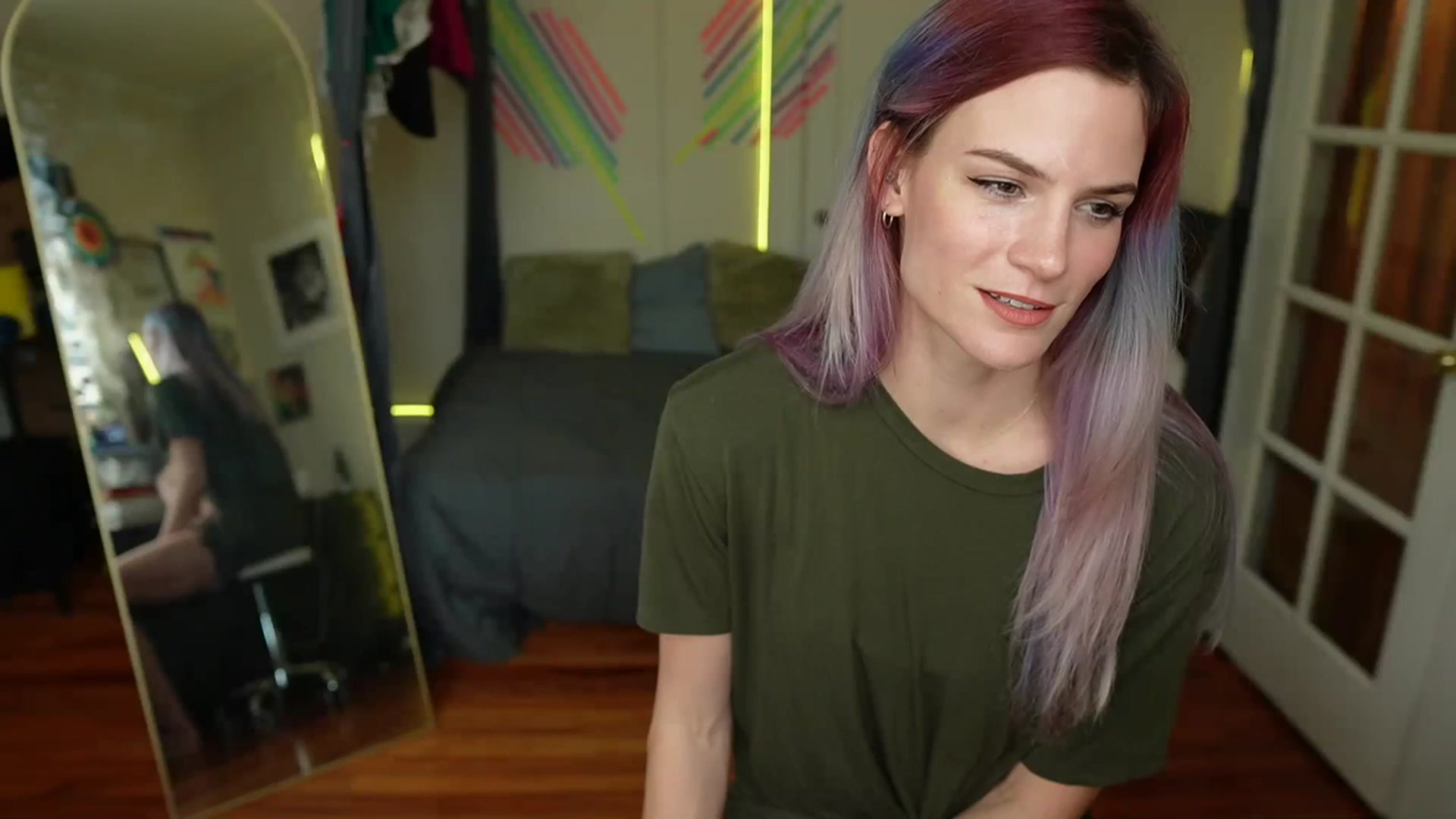 Gallery image thumbnail from Gia_Hill's myfreecams stream on, 11/16/2023, 22:08 image 1 of 20